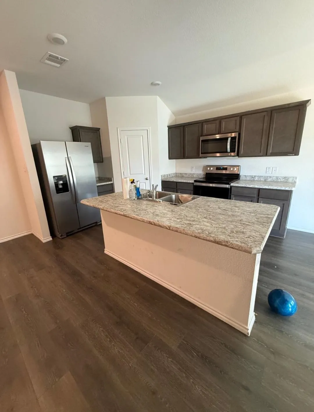 Single Family Residence For Sale in Hunt County , 904 Basswood Lane, Royse City, Texas 75189, 4 Bedroom, 2 Bathroom, 2 Garage spaces, 1,690 Sqft, built in 2020, mls#21403884, Real Estate Agent in Royse City, Homes For Sale in Hunt county, Homes For Sale in Royse City, Realtor in Royse City Texas, Real Estate Brokerage Independent Realty Texas, Luminita Cordes Realtor