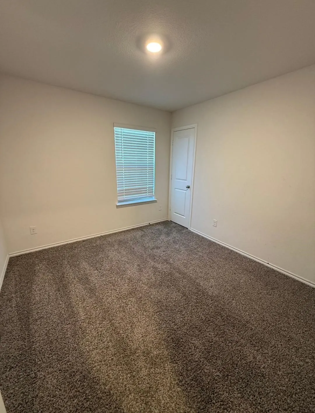 Single Family Residence For Sale in Hunt County , 904 Basswood Lane, Royse City, Texas 75189, 4 Bedroom, 2 Bathroom, 2 Garage spaces, 1,690 Sqft, built in 2020, mls#21403884, Real Estate Agent in Royse City, Homes For Sale in Hunt county, Homes For Sale in Royse City, Realtor in Royse City Texas, Real Estate Brokerage Independent Realty Texas, Luminita Cordes Realtor