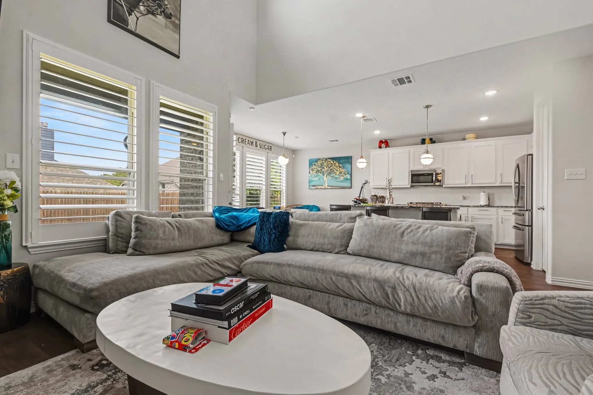 Single Family Residence For Rent in Denton County , 204 Lake Cove Drive, Little Elm, Texas 75068, 4 Bedroom, 3 Bathroom, 2 Garage spaces, 2,700 Sqft, built in 2020, mls#21402416, Real Estate Agent in Little Elm, Homes For Rent in Denton county, Homes For Rent in Little Elm, Realtor in Little Elm Texas, Real Estate Brokerage Independent Realty Texas, Luminita Cordes Realtor