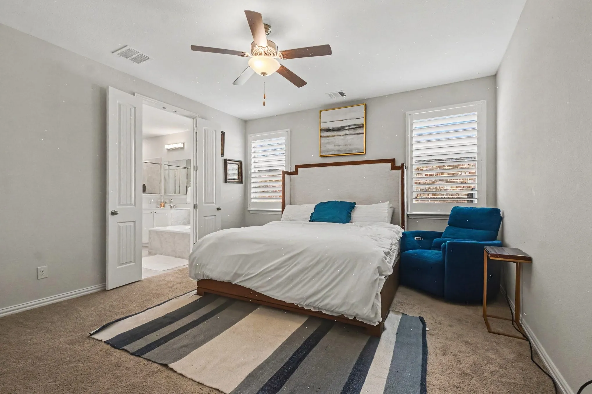 Single Family Residence For Rent in Denton County , 204 Lake Cove Drive, Little Elm, Texas 75068, 4 Bedroom, 3 Bathroom, 2 Garage spaces, 2,700 Sqft, built in 2020, mls#21402416, Real Estate Agent in Little Elm, Homes For Rent in Denton county, Homes For Rent in Little Elm, Realtor in Little Elm Texas, Real Estate Brokerage Independent Realty Texas, Luminita Cordes Realtor