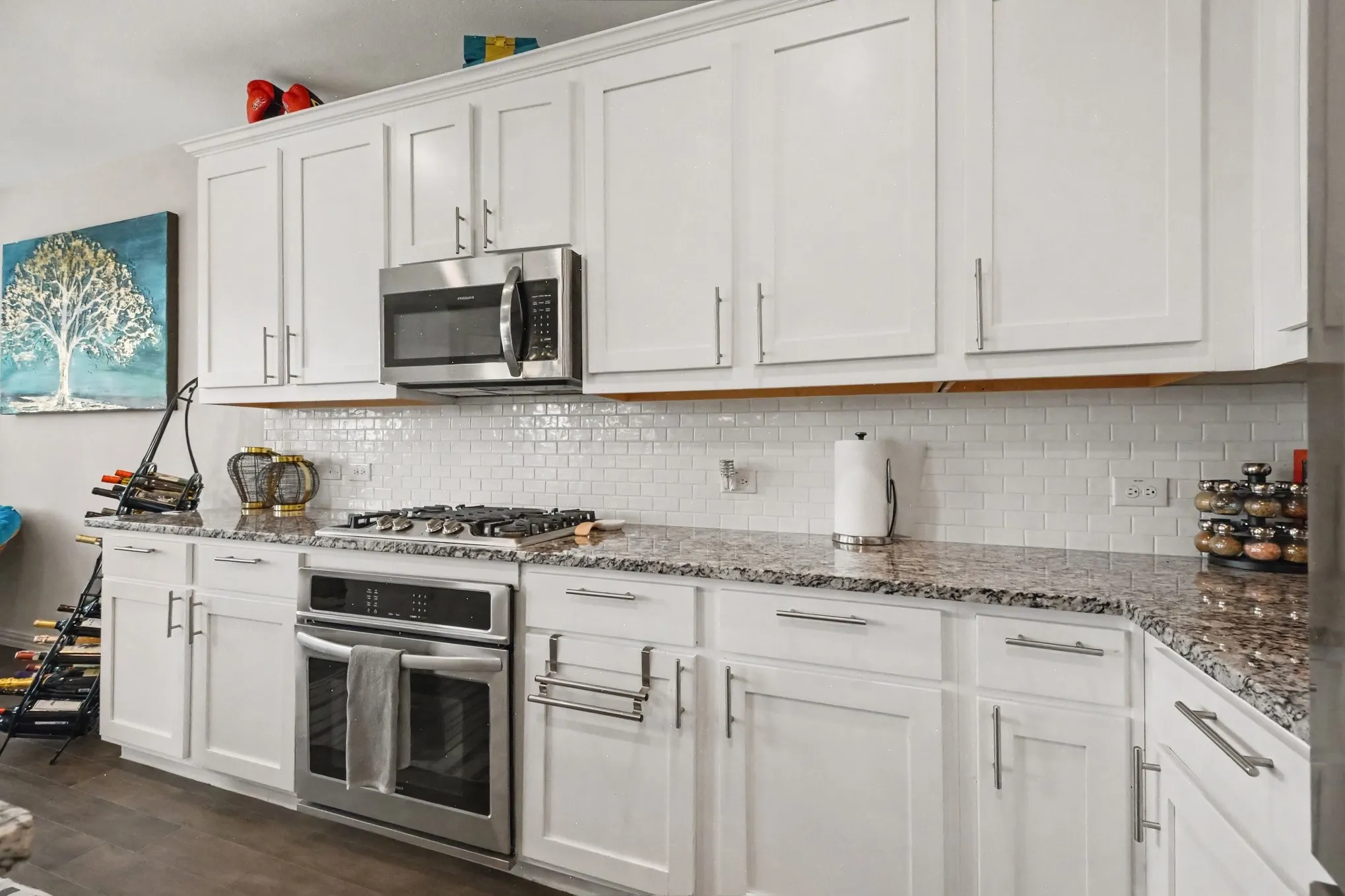 Single Family Residence For Rent in Denton County , 204 Lake Cove Drive, Little Elm, Texas 75068, 4 Bedroom, 3 Bathroom, 2 Garage spaces, 2,700 Sqft, built in 2020, mls#21402416, Real Estate Agent in Little Elm, Homes For Rent in Denton county, Homes For Rent in Little Elm, Realtor in Little Elm Texas, Real Estate Brokerage Independent Realty Texas, Luminita Cordes Realtor