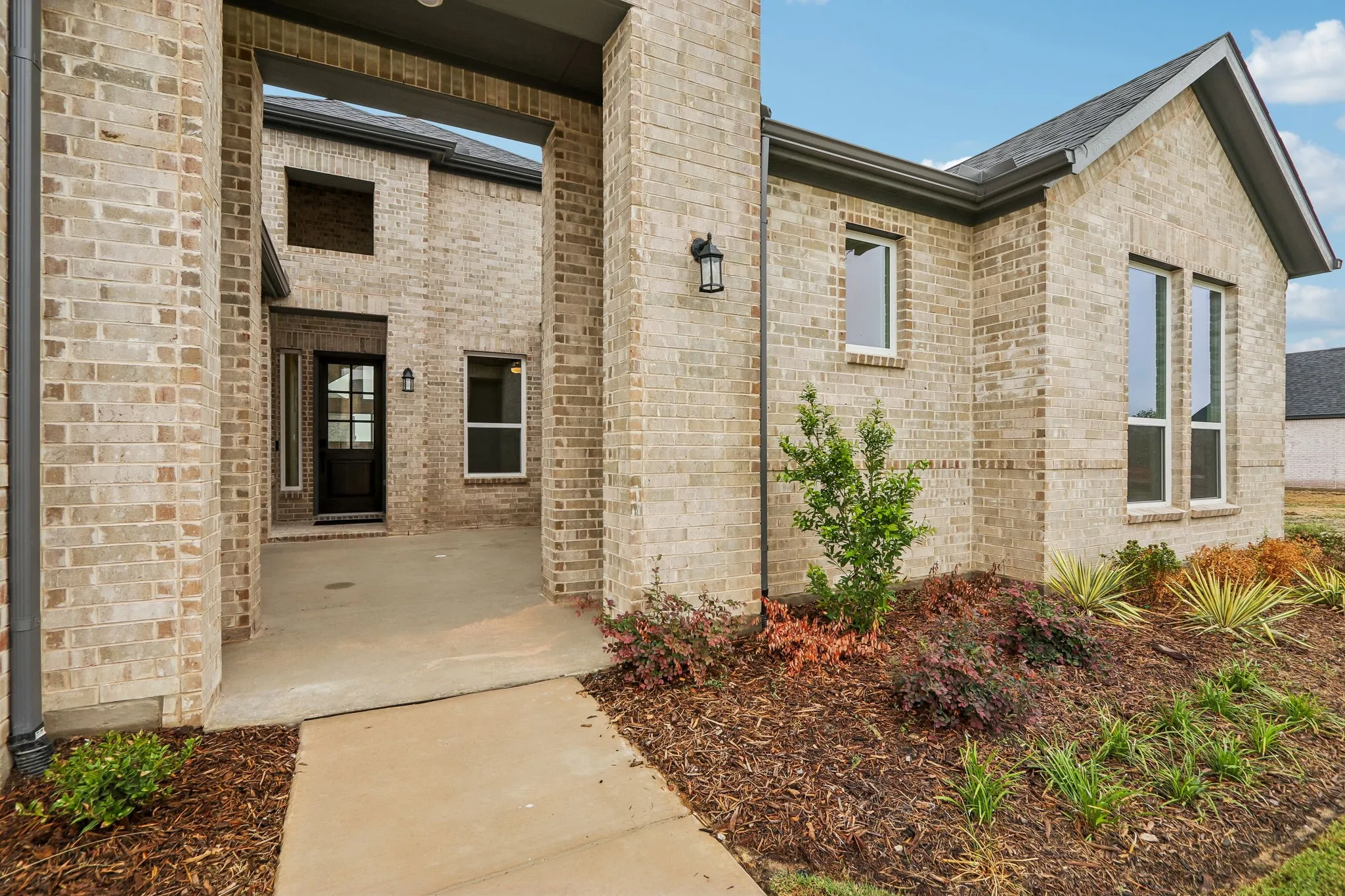 2319 Bluebonnet Road ~ Ready Now!