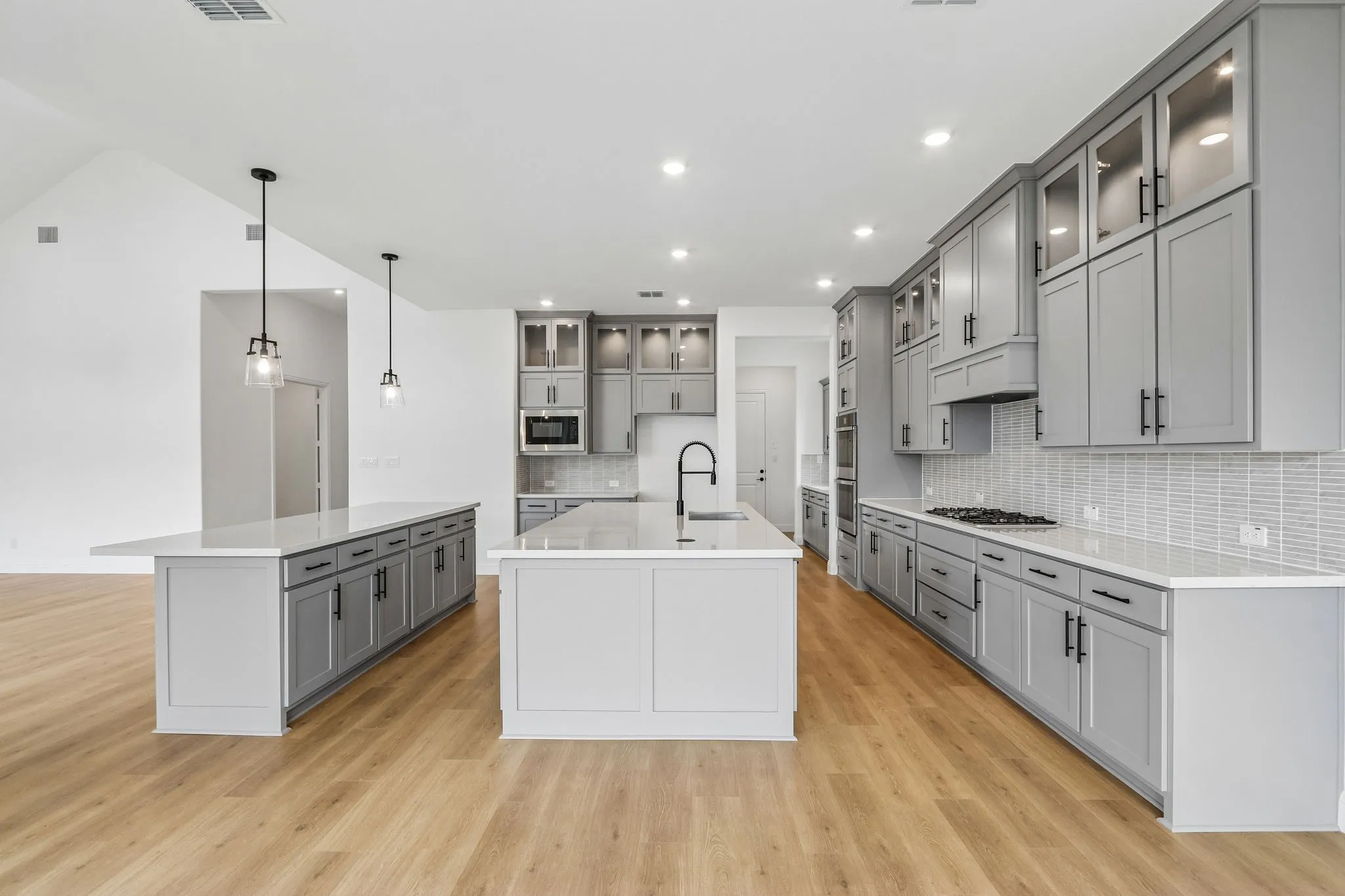 2319 Bluebonnet Road ~ Ready Now!