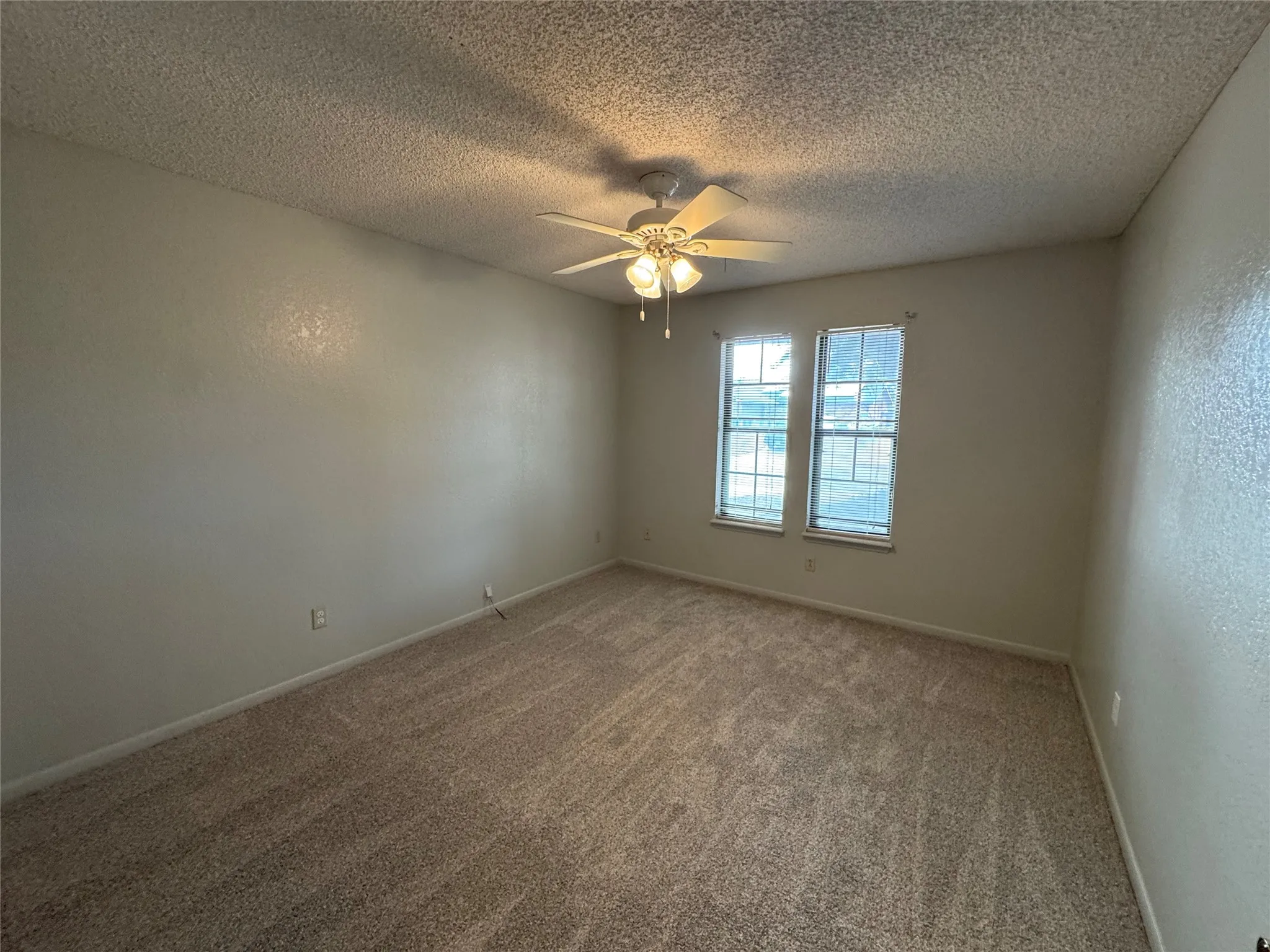 Single Family Residence For Sale in Taylor County , 4409 Carrie Ann Lane, Abilene, Texas 79606, 3 Bedroom, 2 Bathroom, 2 Garage spaces, 1,429 Sqft, built in 1982, mls#21404150, Real Estate Agent in Abilene, Homes For Sale in Taylor county, Homes For Sale in Abilene, Realtor in Abilene Texas, Real Estate Brokerage Independent Realty Texas, Luminita Cordes Realtor