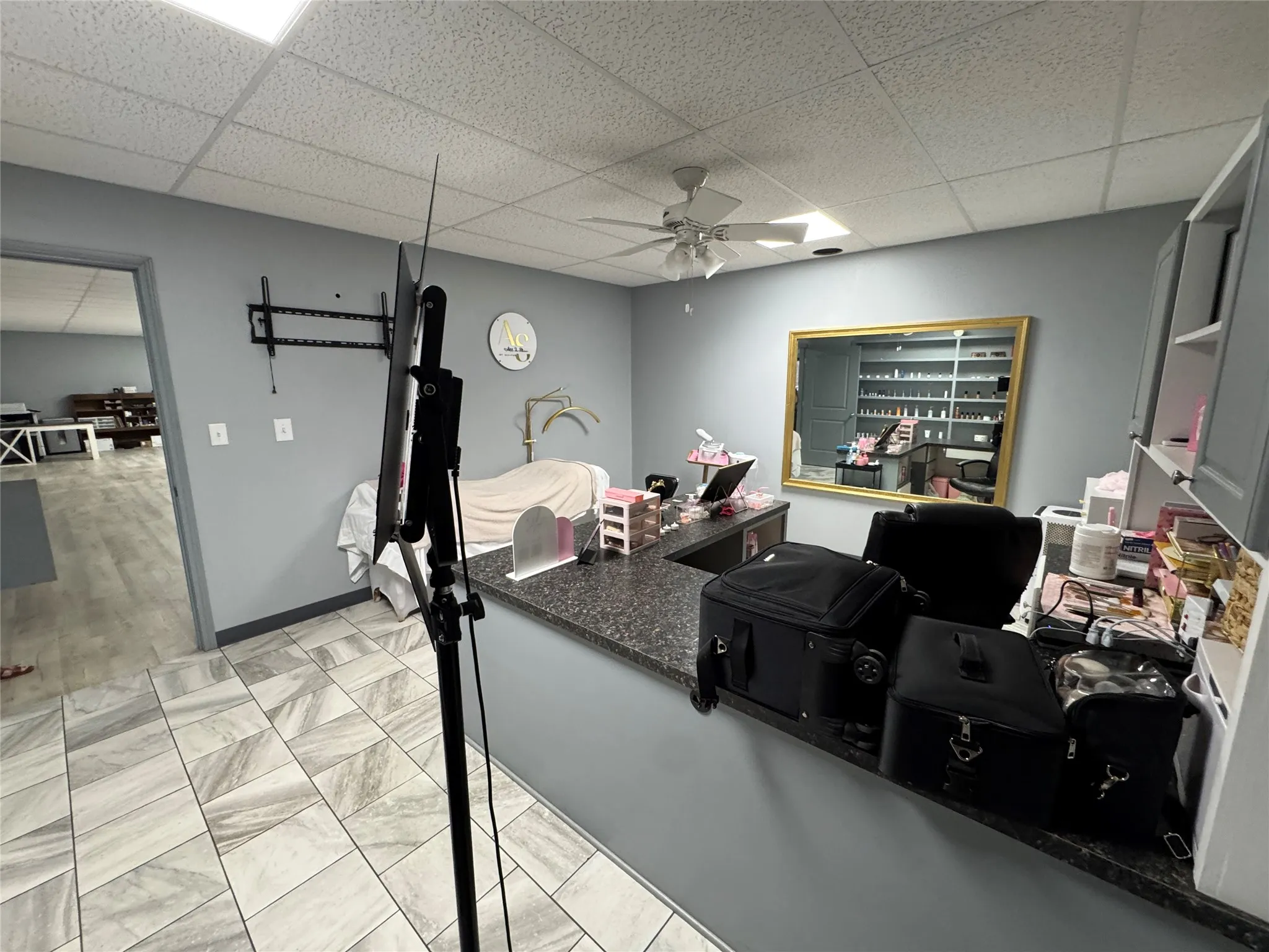 Office For Rent in Anderson County , 706 N Perry Street 1, Palestine, Texas 75801, 0, 0, Garage spaces, 0 Sqft, built in 1962, mls#21404155, Real Estate Agent in Palestine, Homes For Rent in Anderson county, Homes For Rent in Palestine, Realtor in Palestine Texas, Real Estate Brokerage Independent Realty Texas, Luminita Cordes Realtor