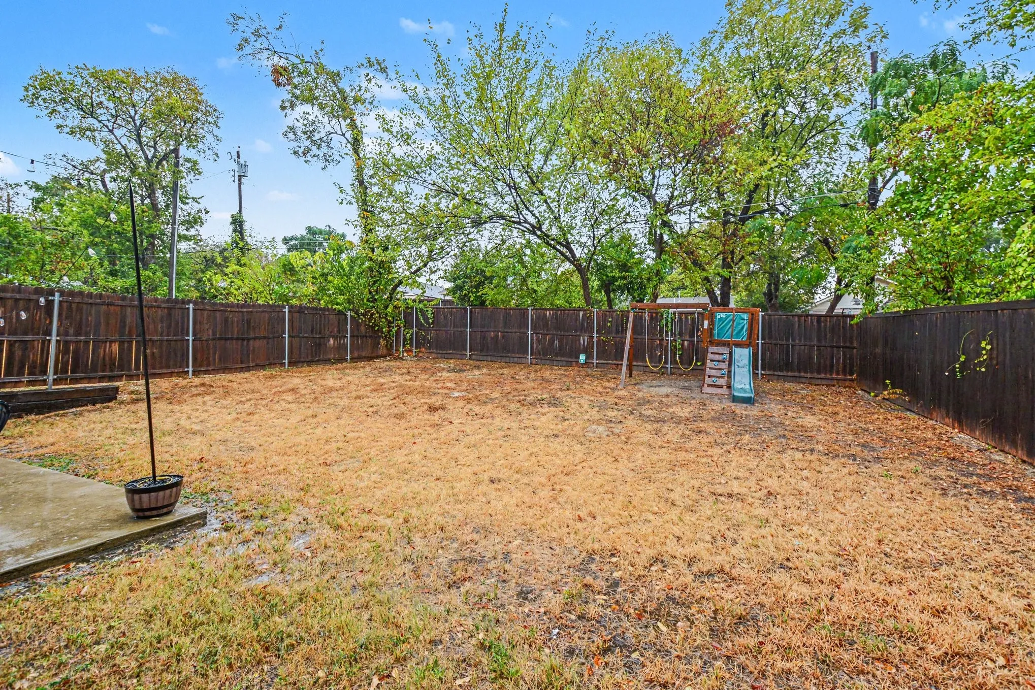 Single Family Residence For Sale in Dallas County , 1435 Strickland Street, Dallas, Texas 75216, 4 Bedroom, 2 Bathroom, 2 Garage spaces, 1,835 Sqft, built in 2022, mls#21402954, Real Estate Agent in Dallas, Homes For Sale in Dallas county, Homes For Sale in Dallas, Realtor in Dallas Texas, Real Estate Brokerage Independent Realty Texas, Luminita Cordes Realtor