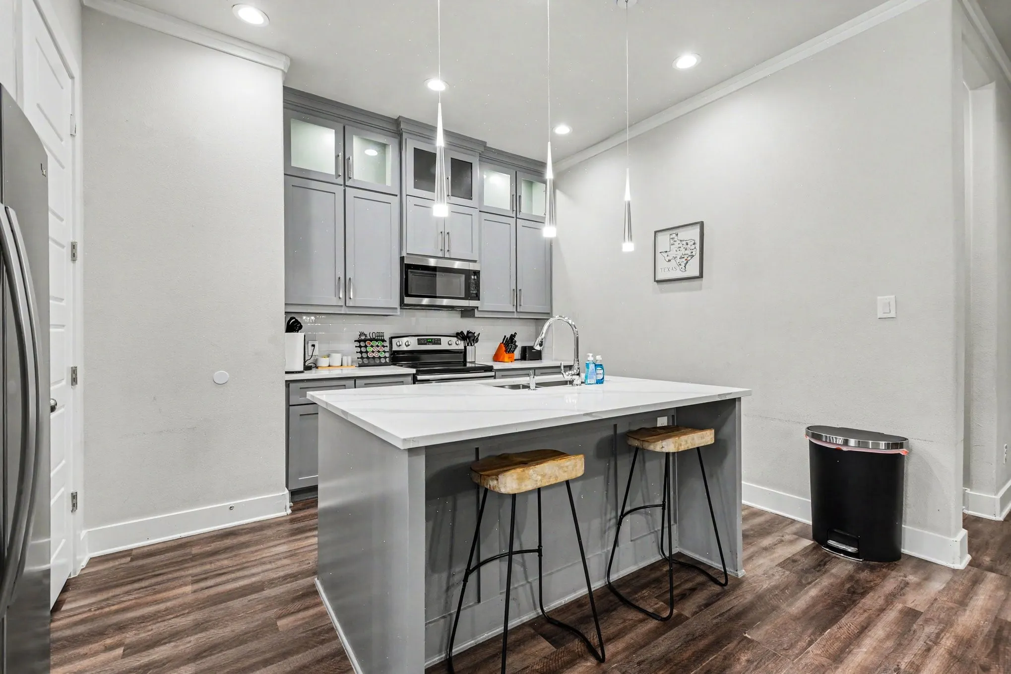 Single Family Residence For Sale in Dallas County , 1435 Strickland Street, Dallas, Texas 75216, 4 Bedroom, 2 Bathroom, 2 Garage spaces, 1,835 Sqft, built in 2022, mls#21402954, Real Estate Agent in Dallas, Homes For Sale in Dallas county, Homes For Sale in Dallas, Realtor in Dallas Texas, Real Estate Brokerage Independent Realty Texas, Luminita Cordes Realtor