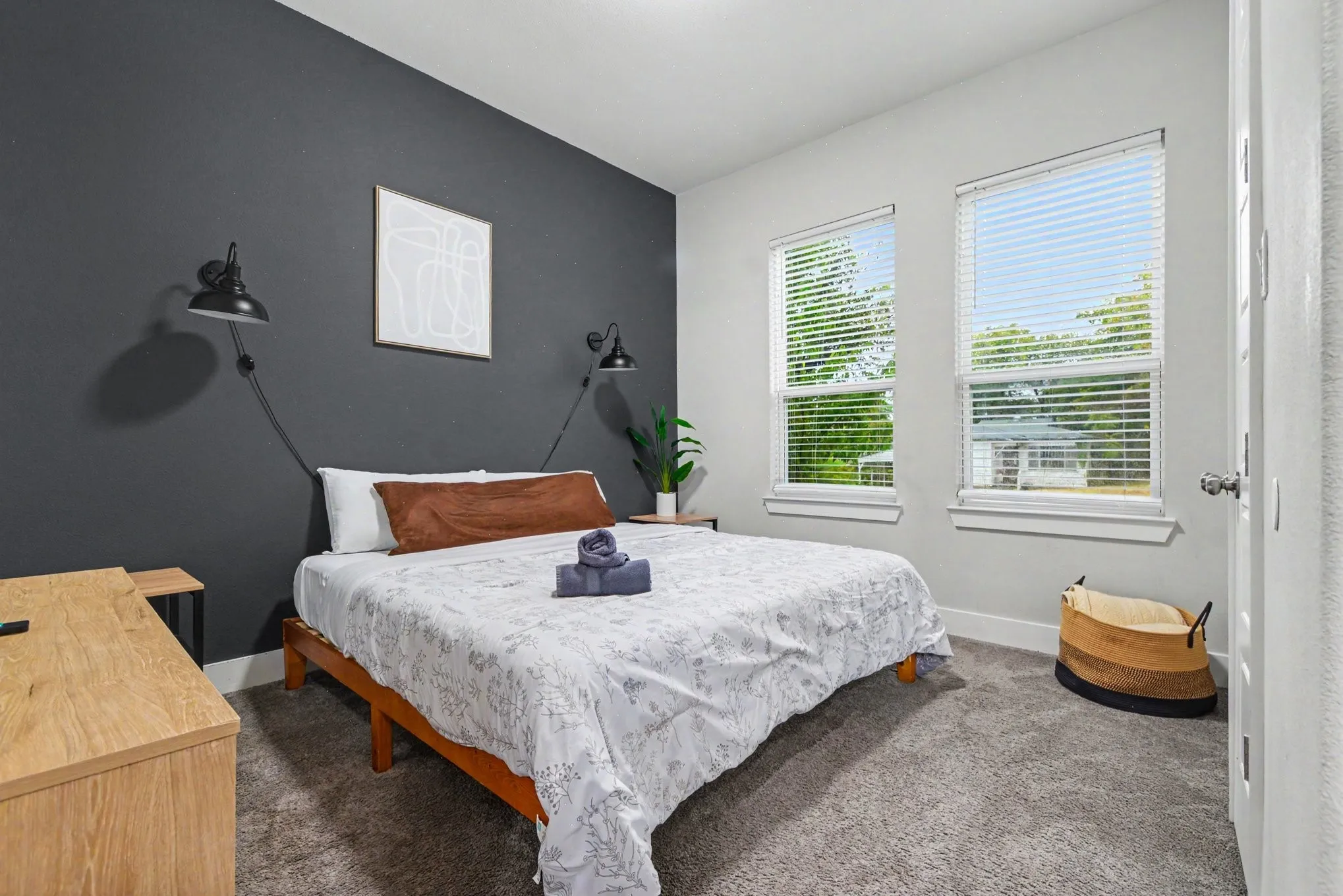 Single Family Residence For Sale in Dallas County , 1435 Strickland Street, Dallas, Texas 75216, 4 Bedroom, 2 Bathroom, 2 Garage spaces, 1,835 Sqft, built in 2022, mls#21402954, Real Estate Agent in Dallas, Homes For Sale in Dallas county, Homes For Sale in Dallas, Realtor in Dallas Texas, Real Estate Brokerage Independent Realty Texas, Luminita Cordes Realtor