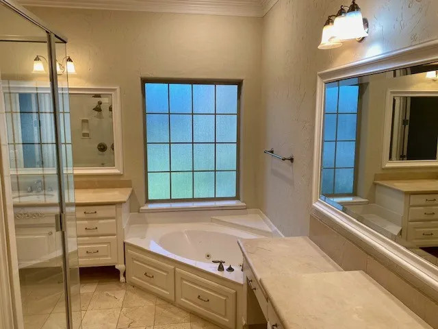Single Family Residence For Rent in Dallas County , 550 Rockingham Drive, Irving, Texas 75063, 3 Bedroom, 4 Bathroom, 2 Garage spaces, 2,634 Sqft, built in 2006, mls#21389640, Real Estate Agent in Irving, Homes For Rent in Dallas county, Homes For Rent in Irving, Realtor in Irving Texas, Real Estate Brokerage Independent Realty Texas, Luminita Cordes Realtor