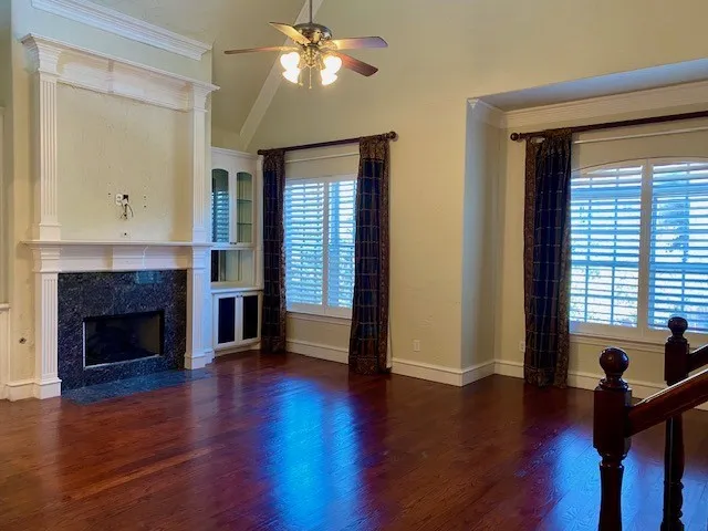 Single Family Residence For Rent in Dallas County , 550 Rockingham Drive, Irving, Texas 75063, 3 Bedroom, 4 Bathroom, 2 Garage spaces, 2,634 Sqft, built in 2006, mls#21389640, Real Estate Agent in Irving, Homes For Rent in Dallas county, Homes For Rent in Irving, Realtor in Irving Texas, Real Estate Brokerage Independent Realty Texas, Luminita Cordes Realtor