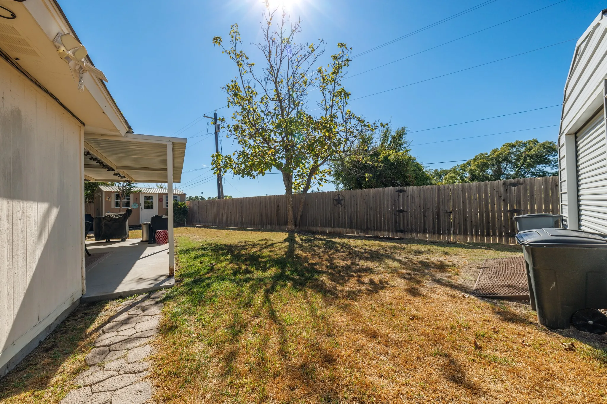 Single Family Residence For Sale in Callahan County , 130 Century Lane, Clyde, Texas 79510, 3 Bedroom, 2 Bathroom, 2 Garage spaces, 1,784 Sqft, built in 1984, mls#21393423, Real Estate Agent in Clyde, Homes For Sale in Callahan county, Homes For Sale in Clyde, Realtor in Clyde Texas, Real Estate Brokerage Independent Realty Texas, Luminita Cordes Realtor