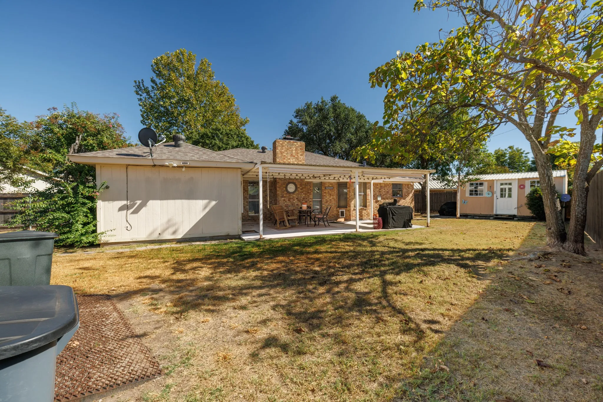 Single Family Residence For Sale in Callahan County , 130 Century Lane, Clyde, Texas 79510, 3 Bedroom, 2 Bathroom, 2 Garage spaces, 1,784 Sqft, built in 1984, mls#21393423, Real Estate Agent in Clyde, Homes For Sale in Callahan county, Homes For Sale in Clyde, Realtor in Clyde Texas, Real Estate Brokerage Independent Realty Texas, Luminita Cordes Realtor