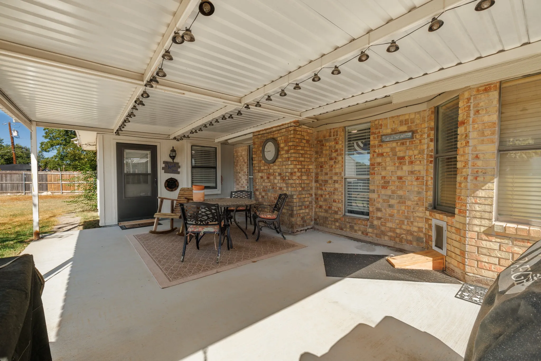 Single Family Residence For Sale in Callahan County , 130 Century Lane, Clyde, Texas 79510, 3 Bedroom, 2 Bathroom, 2 Garage spaces, 1,784 Sqft, built in 1984, mls#21393423, Real Estate Agent in Clyde, Homes For Sale in Callahan county, Homes For Sale in Clyde, Realtor in Clyde Texas, Real Estate Brokerage Independent Realty Texas, Luminita Cordes Realtor
