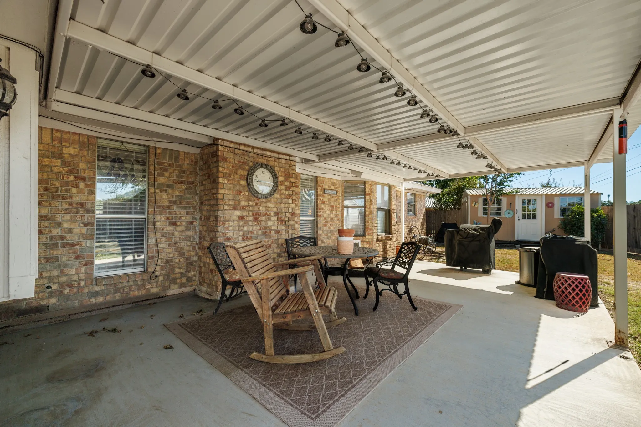 Single Family Residence For Sale in Callahan County , 130 Century Lane, Clyde, Texas 79510, 3 Bedroom, 2 Bathroom, 2 Garage spaces, 1,784 Sqft, built in 1984, mls#21393423, Real Estate Agent in Clyde, Homes For Sale in Callahan county, Homes For Sale in Clyde, Realtor in Clyde Texas, Real Estate Brokerage Independent Realty Texas, Luminita Cordes Realtor