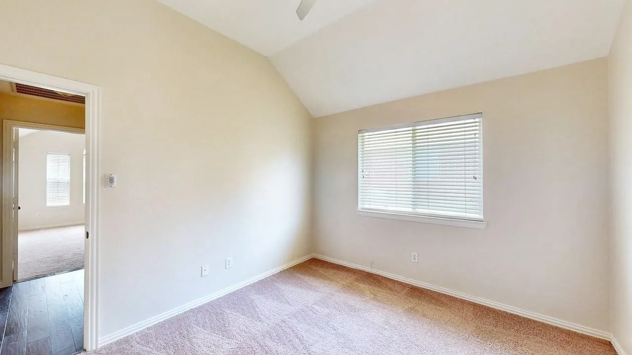 Single Family Residence For Rent in Denton County , 1404 Rosewood Trail, Flower Mound, Texas 75028, 4 Bedroom, 2 Bathroom, 2 Garage spaces, 2,284 Sqft, built in 1997, mls#21404171, Real Estate Agent in Flower Mound, Homes For Rent in Denton county, Homes For Rent in Flower Mound, Realtor in Flower Mound Texas, Real Estate Brokerage Independent Realty Texas, Luminita Cordes Realtor