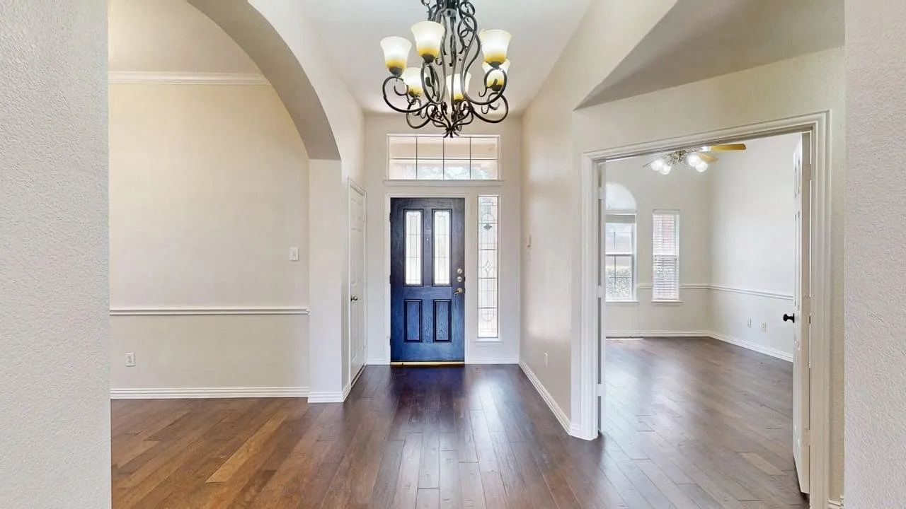 Single Family Residence For Rent in Denton County , 1404 Rosewood Trail, Flower Mound, Texas 75028, 4 Bedroom, 2 Bathroom, 2 Garage spaces, 2,284 Sqft, built in 1997, mls#21404171, Real Estate Agent in Flower Mound, Homes For Rent in Denton county, Homes For Rent in Flower Mound, Realtor in Flower Mound Texas, Real Estate Brokerage Independent Realty Texas, Luminita Cordes Realtor