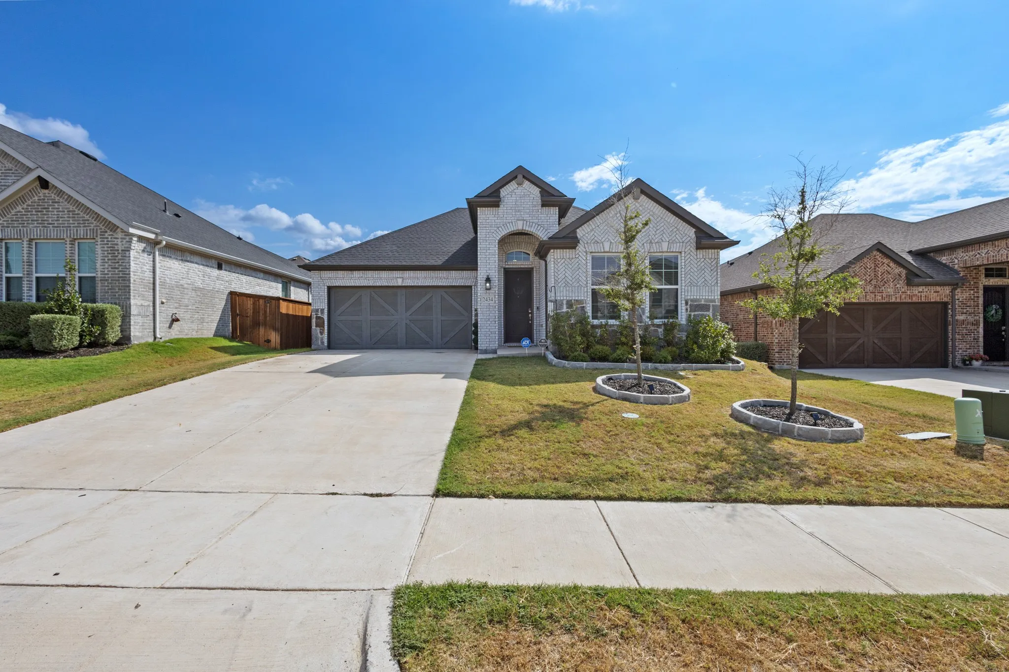Single Family Residence For Sale in Ellis County , 2434 Pebble Bank Lane, Midlothian, Texas 76065, 3 Bedroom, 2 Bathroom, 2 Garage spaces, 1,839 Sqft, built in 2023, mls#21401431, Real Estate Agent in Midlothian, Homes For Sale in Ellis county, Homes For Sale in Midlothian, Realtor in Midlothian Texas, Real Estate Brokerage Independent Realty Texas, Luminita Cordes Realtor
