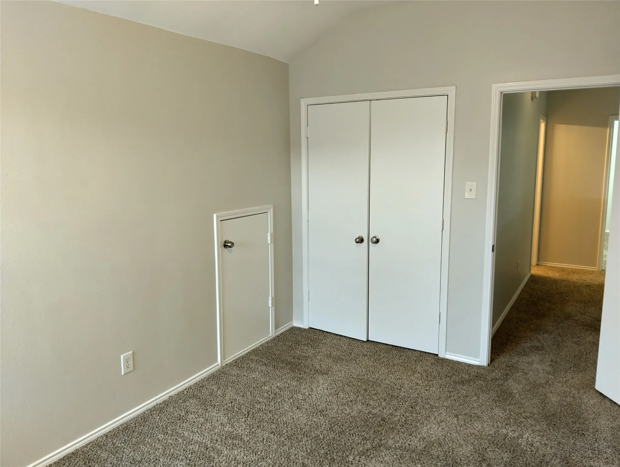 Single Family Residence For Rent in Denton County , 1133 Mockingbird Drive, Aubrey, Texas 76227, 4 Bedroom, 3 Bathroom, 2 Garage spaces, 2,349 Sqft, built in 2003, mls#21402545, Real Estate Agent in Aubrey, Homes For Rent in Denton county, Homes For Rent in Aubrey, Realtor in Aubrey Texas, Real Estate Brokerage Independent Realty Texas, Luminita Cordes Realtor