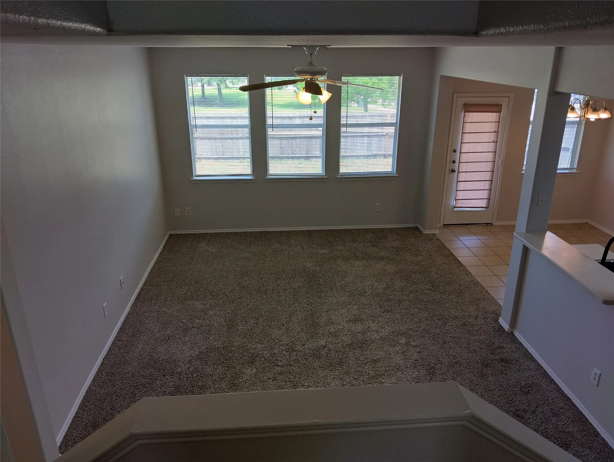 Single Family Residence For Rent in Denton County , 1133 Mockingbird Drive, Aubrey, Texas 76227, 4 Bedroom, 3 Bathroom, 2 Garage spaces, 2,349 Sqft, built in 2003, mls#21402545, Real Estate Agent in Aubrey, Homes For Rent in Denton county, Homes For Rent in Aubrey, Realtor in Aubrey Texas, Real Estate Brokerage Independent Realty Texas, Luminita Cordes Realtor