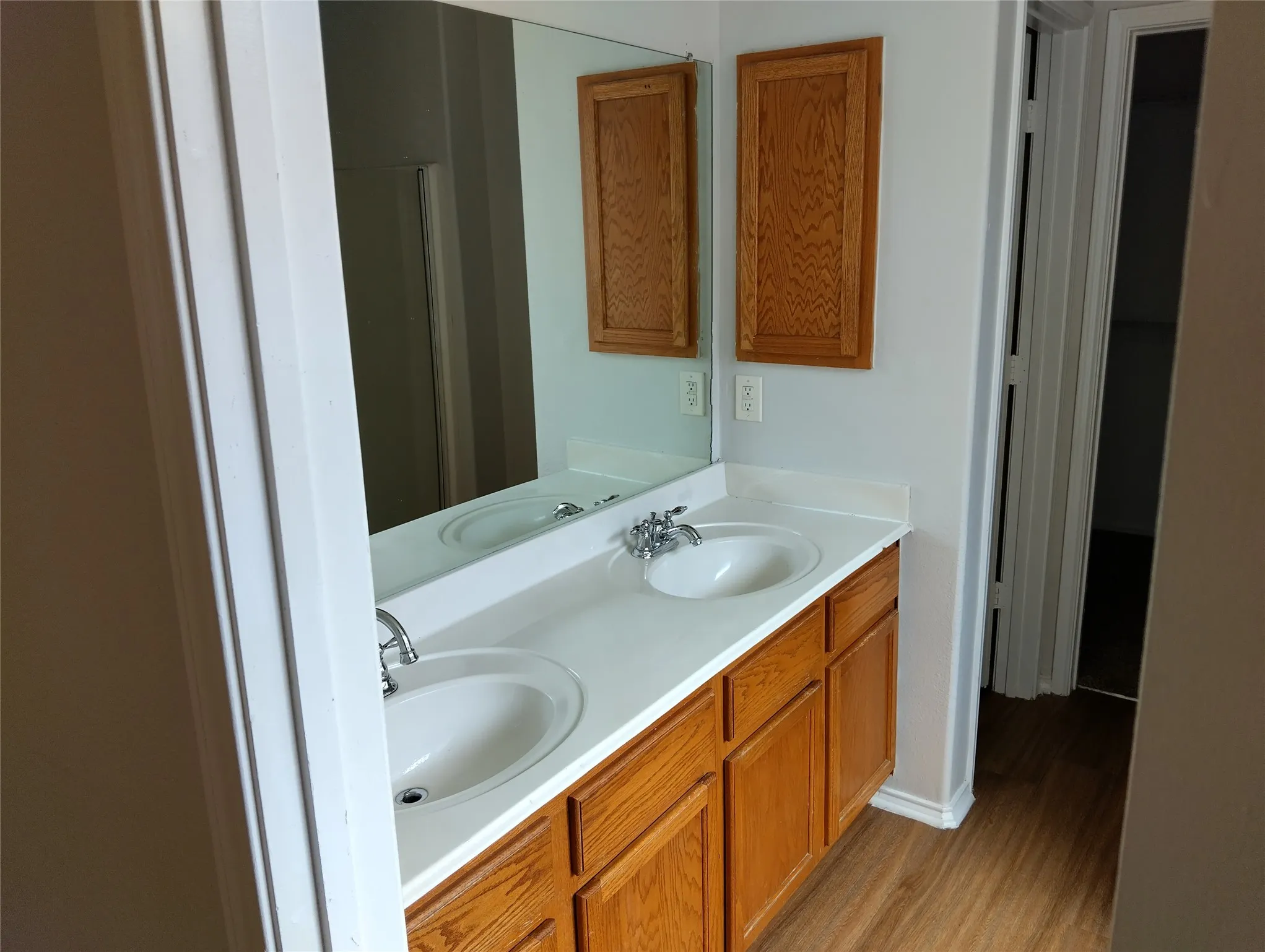 Single Family Residence For Rent in Denton County , 1133 Mockingbird Drive, Aubrey, Texas 76227, 4 Bedroom, 3 Bathroom, 2 Garage spaces, 2,349 Sqft, built in 2003, mls#21402545, Real Estate Agent in Aubrey, Homes For Rent in Denton county, Homes For Rent in Aubrey, Realtor in Aubrey Texas, Real Estate Brokerage Independent Realty Texas, Luminita Cordes Realtor