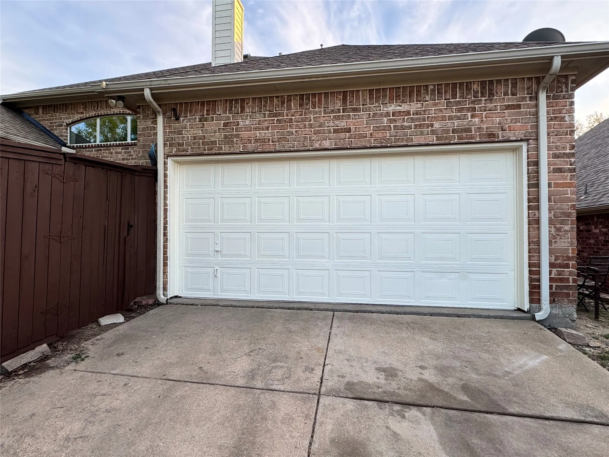 Single Family Residence For Rent in Collin County , 3712 Landsdowne Drive, Mc Kinney, Texas 75072, 5 Bedroom, 3 Bathroom, 2 Garage spaces, 2,939 Sqft, built in 2006, mls#21404178, Real Estate Agent in Mc Kinney, Homes For Rent in Collin county, Homes For Rent in Mc Kinney, Realtor in Mc Kinney Texas, Real Estate Brokerage Independent Realty Texas, Luminita Cordes Realtor