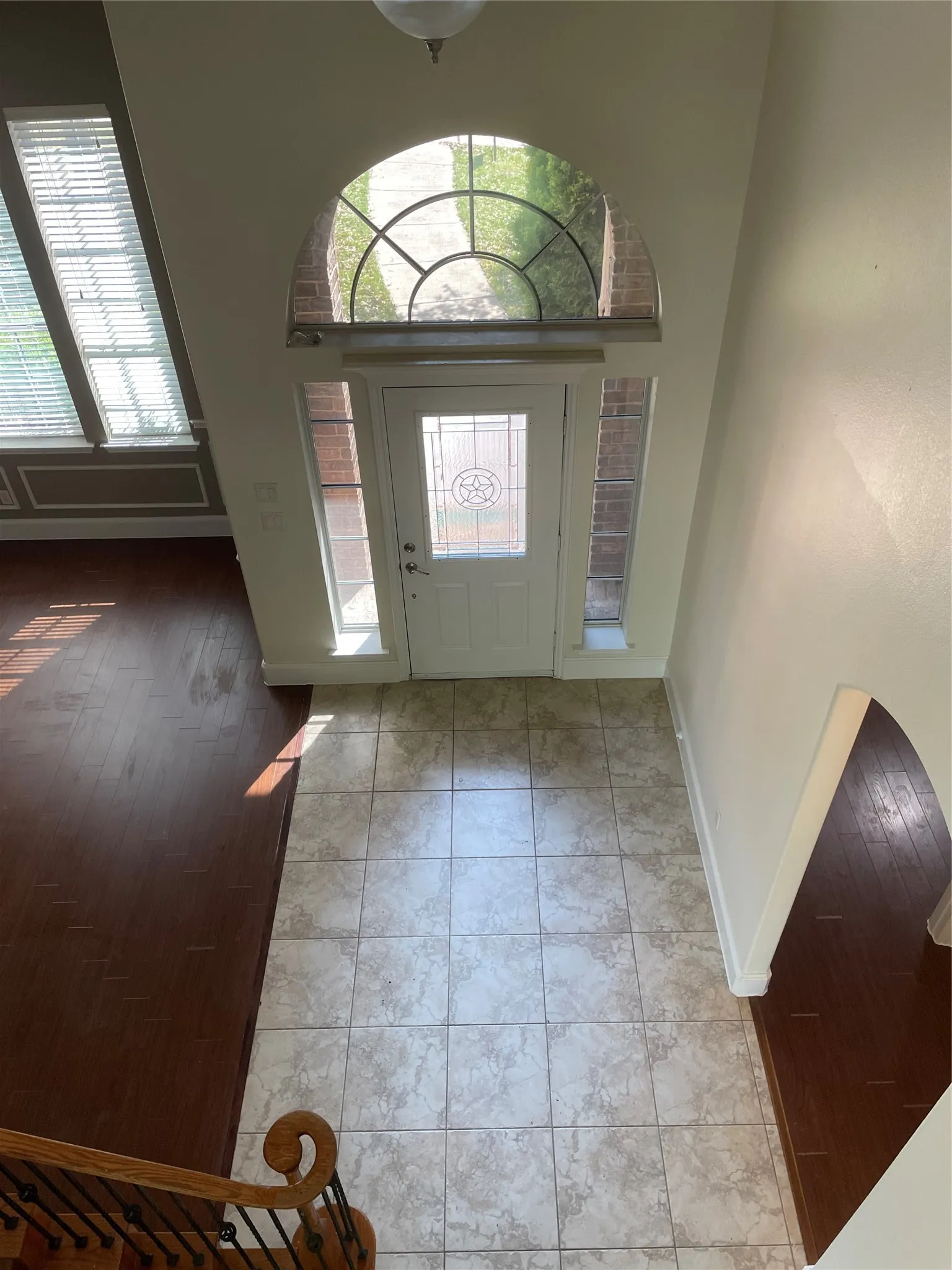 Single Family Residence For Rent in Collin County , 3712 Landsdowne Drive, Mc Kinney, Texas 75072, 5 Bedroom, 3 Bathroom, 2 Garage spaces, 2,939 Sqft, built in 2006, mls#21404178, Real Estate Agent in Mc Kinney, Homes For Rent in Collin county, Homes For Rent in Mc Kinney, Realtor in Mc Kinney Texas, Real Estate Brokerage Independent Realty Texas, Luminita Cordes Realtor