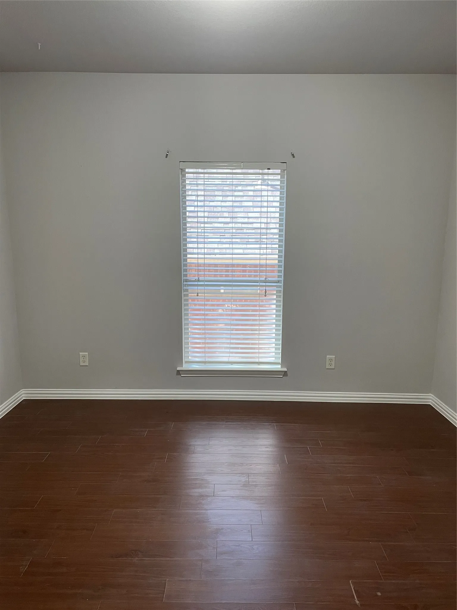 Single Family Residence For Rent in Collin County , 3712 Landsdowne Drive, Mc Kinney, Texas 75072, 5 Bedroom, 3 Bathroom, 2 Garage spaces, 2,939 Sqft, built in 2006, mls#21404178, Real Estate Agent in Mc Kinney, Homes For Rent in Collin county, Homes For Rent in Mc Kinney, Realtor in Mc Kinney Texas, Real Estate Brokerage Independent Realty Texas, Luminita Cordes Realtor