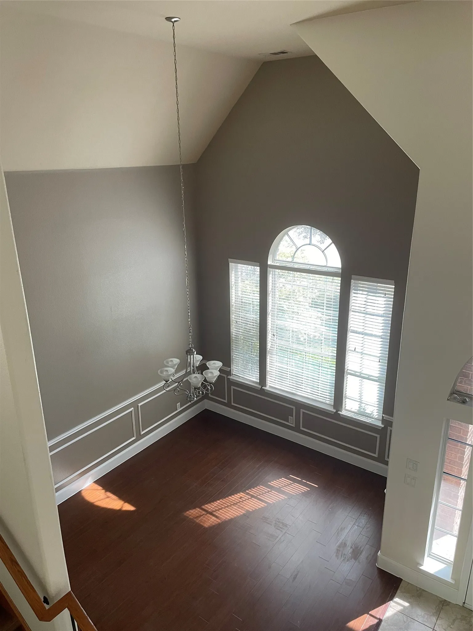 Single Family Residence For Rent in Collin County , 3712 Landsdowne Drive, Mc Kinney, Texas 75072, 5 Bedroom, 3 Bathroom, 2 Garage spaces, 2,939 Sqft, built in 2006, mls#21404178, Real Estate Agent in Mc Kinney, Homes For Rent in Collin county, Homes For Rent in Mc Kinney, Realtor in Mc Kinney Texas, Real Estate Brokerage Independent Realty Texas, Luminita Cordes Realtor