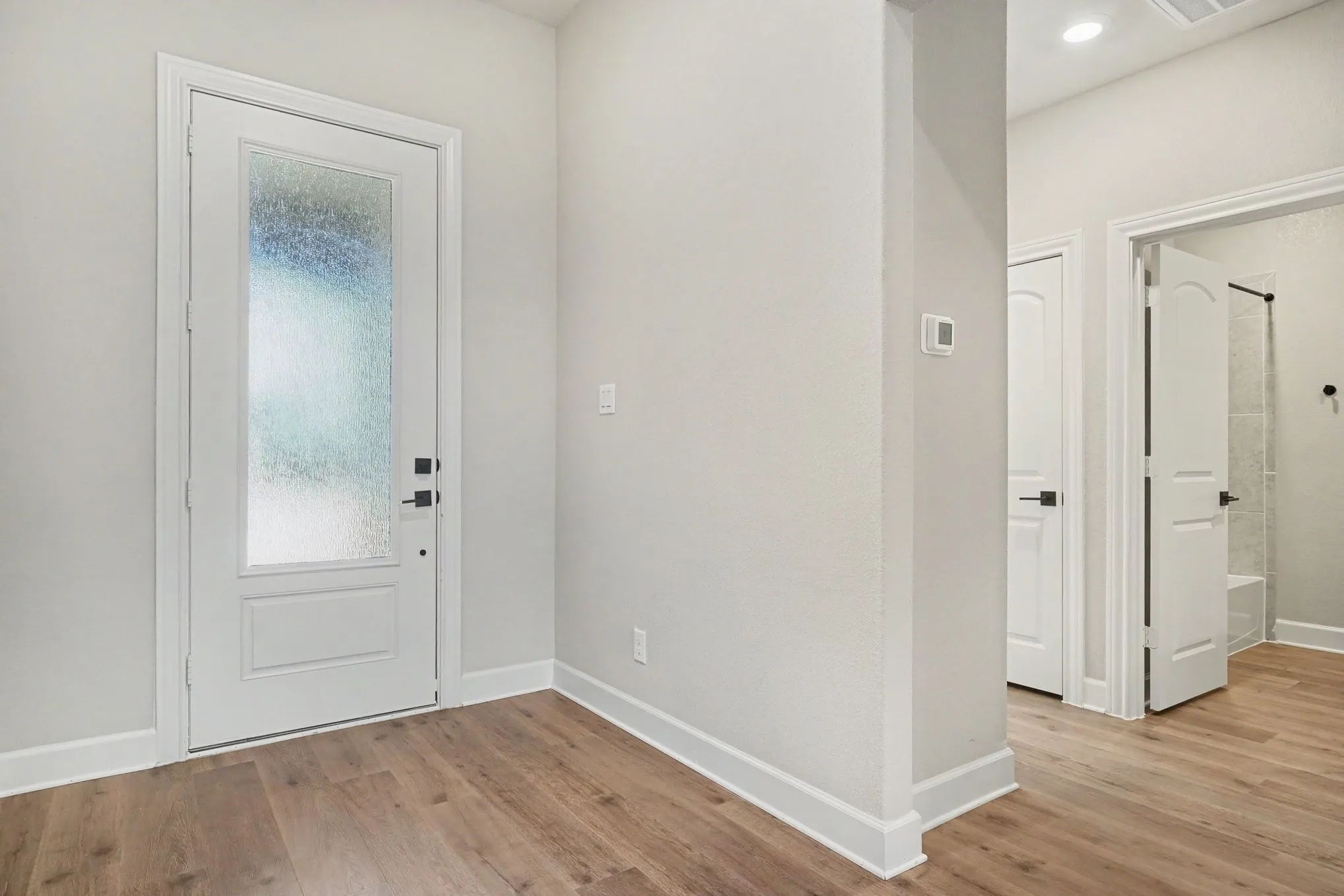 Single Family Residence For Sale in Tarrant County , 1109 Costa Vista Trail, Fort Worth, Texas 76108, 3 Bedroom, 2 Bathroom, 2 Garage spaces, 1,615 Sqft, built in 2024, mls#21404173, Real Estate Agent in Fort Worth, Homes For Sale in Tarrant county, Homes For Sale in Fort Worth, Realtor in Fort Worth Texas, Real Estate Brokerage Independent Realty Texas, Luminita Cordes Realtor