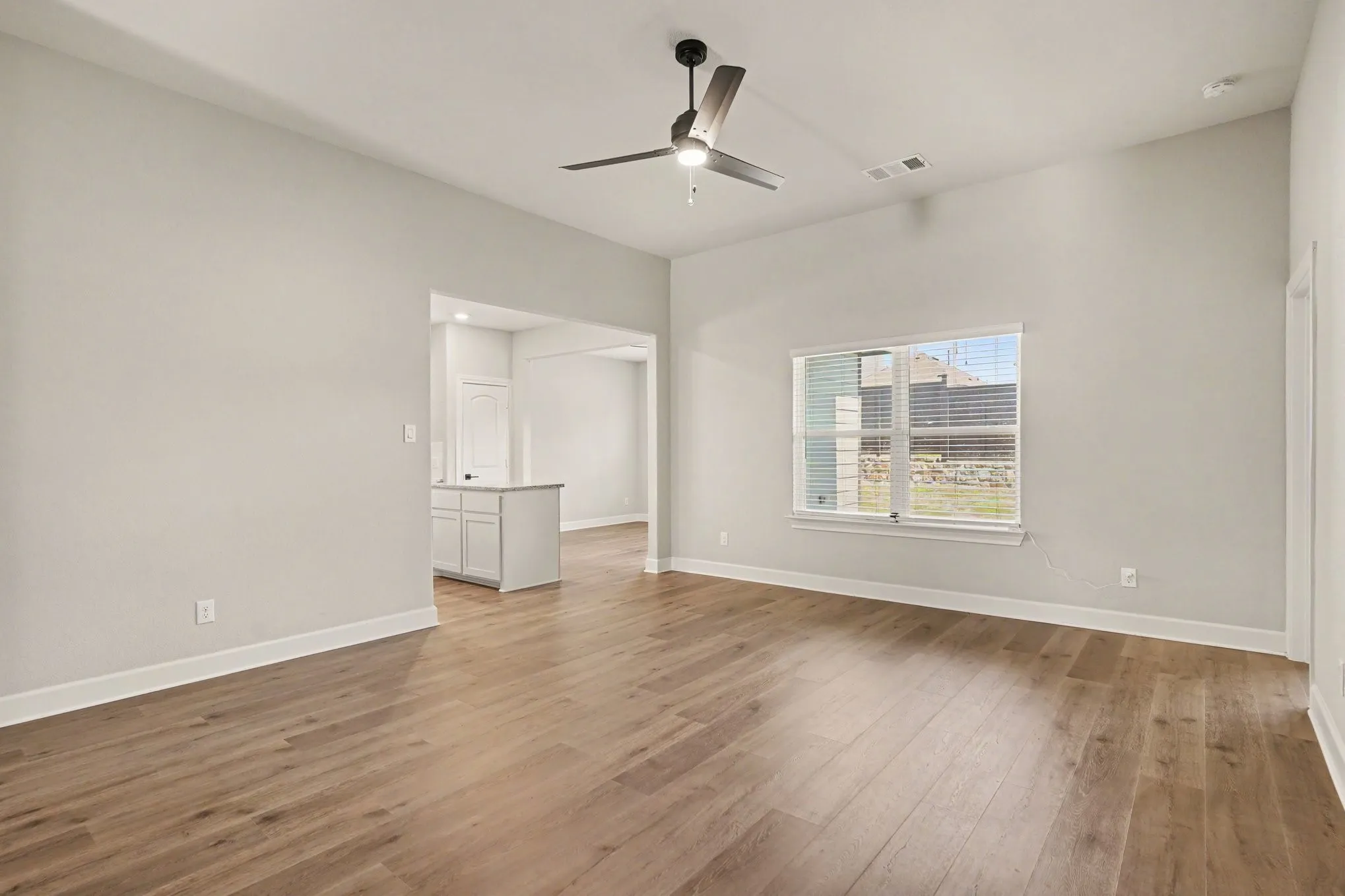 Single Family Residence For Sale in Tarrant County , 1109 Costa Vista Trail, Fort Worth, Texas 76108, 3 Bedroom, 2 Bathroom, 2 Garage spaces, 1,615 Sqft, built in 2024, mls#21404173, Real Estate Agent in Fort Worth, Homes For Sale in Tarrant county, Homes For Sale in Fort Worth, Realtor in Fort Worth Texas, Real Estate Brokerage Independent Realty Texas, Luminita Cordes Realtor