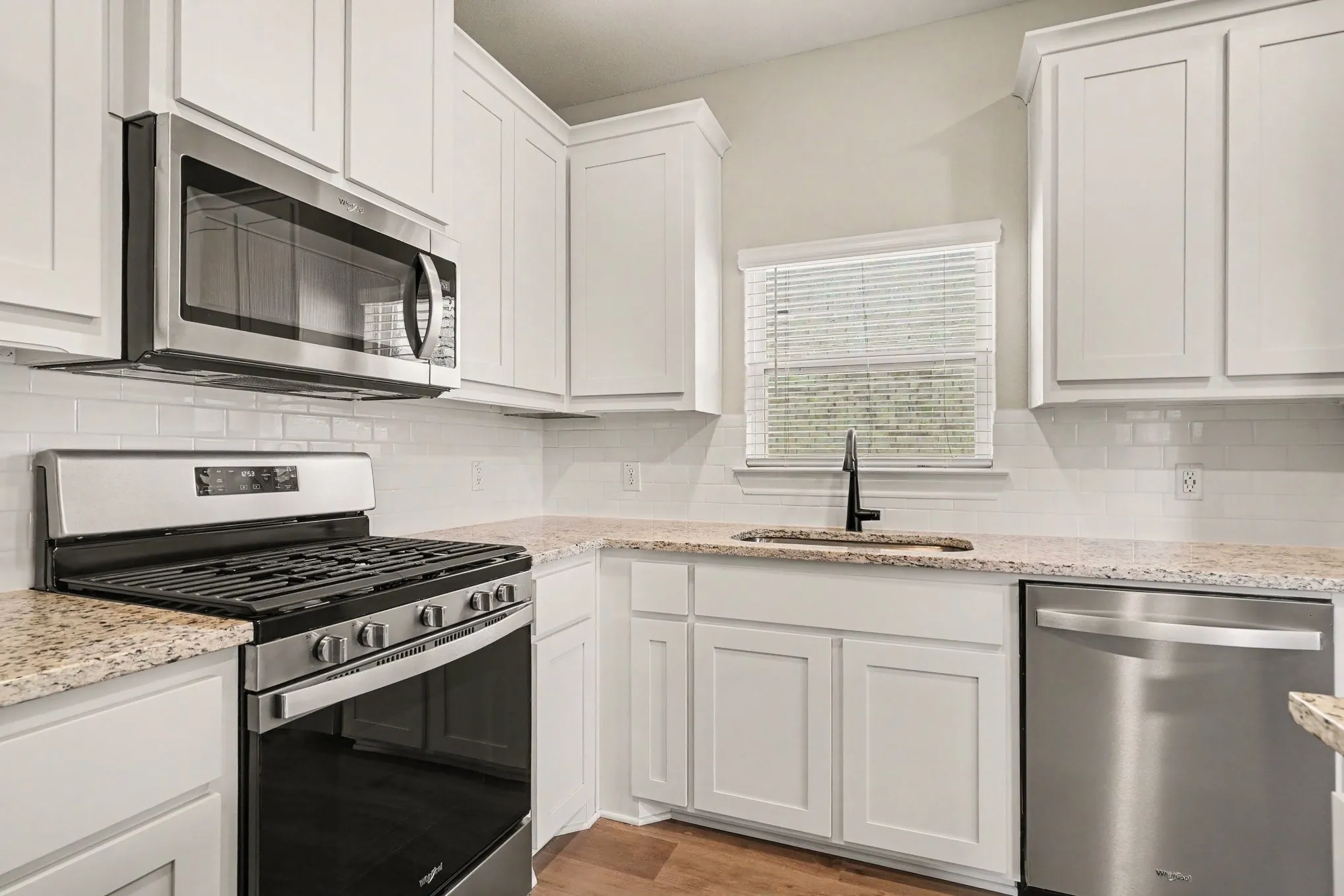 Single Family Residence For Sale in Tarrant County , 1109 Costa Vista Trail, Fort Worth, Texas 76108, 3 Bedroom, 2 Bathroom, 2 Garage spaces, 1,615 Sqft, built in 2024, mls#21404173, Real Estate Agent in Fort Worth, Homes For Sale in Tarrant county, Homes For Sale in Fort Worth, Realtor in Fort Worth Texas, Real Estate Brokerage Independent Realty Texas, Luminita Cordes Realtor