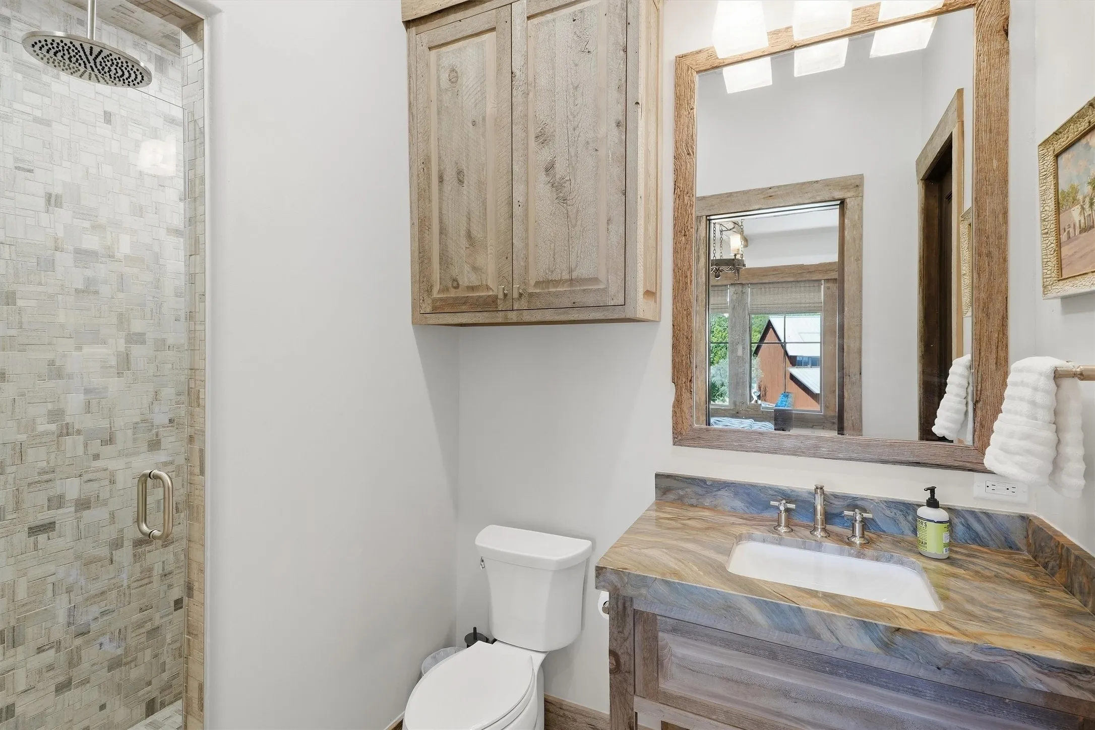 Condominium For Sale in Palo Pinto County , 1673 Scenic Drive 301, Graford, Texas 76449, 5 Bedroom, 6 Bathroom, 1 Garage spaces, 4,154 Sqft, built in 2020, mls#21403743, Real Estate Agent in Graford, Homes For Sale in Palo Pinto county, Homes For Sale in Graford, Realtor in Graford Texas, Real Estate Brokerage Independent Realty Texas, Luminita Cordes Realtor