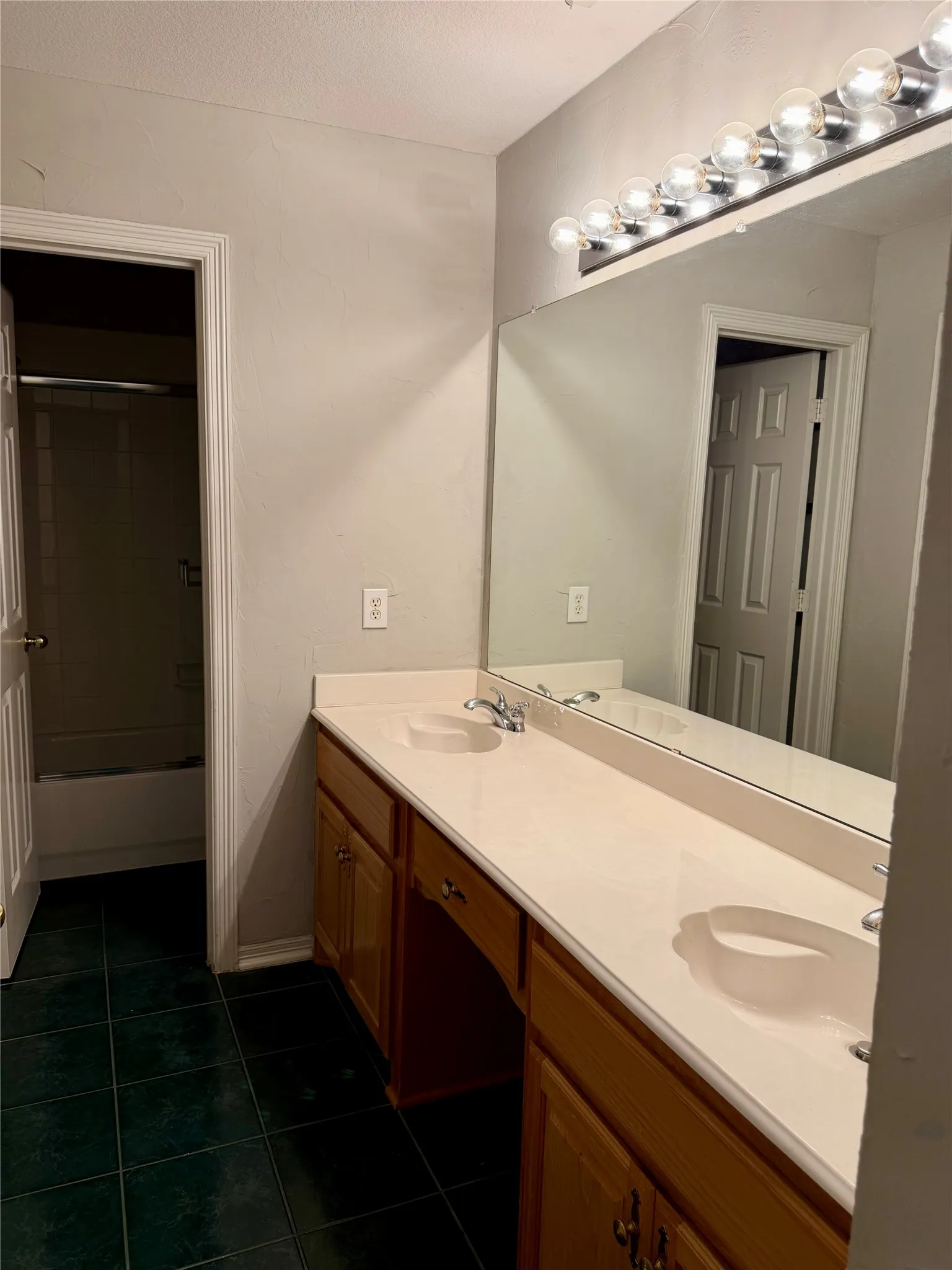 Single Family Residence For Rent in Collin County , 4309 Wingren Drive, Plano, Texas 75093, 4 Bedroom, 4 Bathroom, 3 Garage spaces, 3,548 Sqft, built in 1998, mls#21402575, Real Estate Agent in Plano, Homes For Rent in Collin county, Homes For Rent in Plano, Realtor in Plano Texas, Real Estate Brokerage Independent Realty Texas, Luminita Cordes Realtor