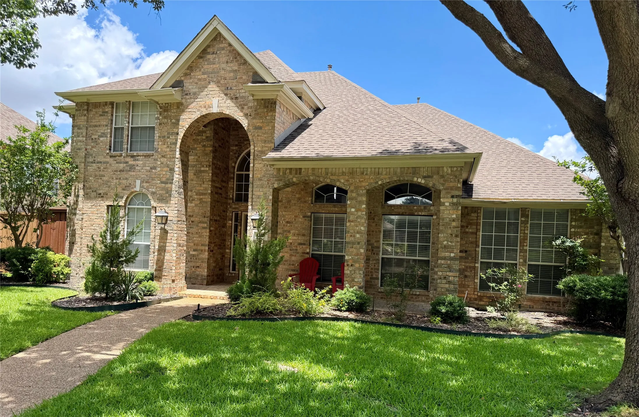 Single Family Residence For Rent in Collin County , 4309 Wingren Drive, Plano, Texas 75093, 4 Bedroom, 4 Bathroom, 3 Garage spaces, 3,548 Sqft, built in 1998, mls#21402575, Real Estate Agent in Plano, Homes For Rent in Collin county, Homes For Rent in Plano, Realtor in Plano Texas, Real Estate Brokerage Independent Realty Texas, Luminita Cordes Realtor