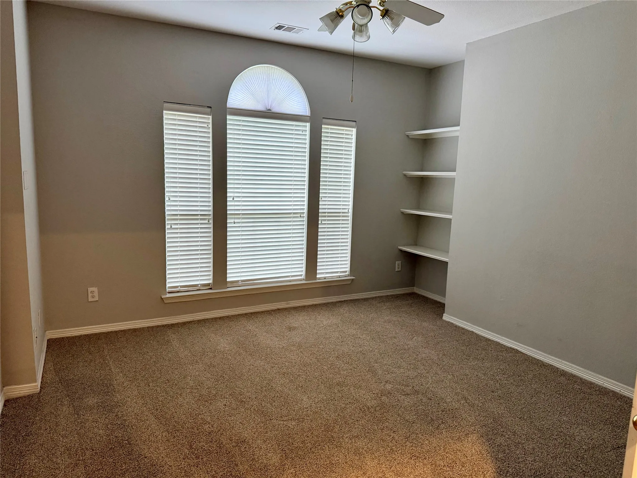 Single Family Residence For Rent in Collin County , 4309 Wingren Drive, Plano, Texas 75093, 4 Bedroom, 4 Bathroom, 3 Garage spaces, 3,548 Sqft, built in 1998, mls#21402575, Real Estate Agent in Plano, Homes For Rent in Collin county, Homes For Rent in Plano, Realtor in Plano Texas, Real Estate Brokerage Independent Realty Texas, Luminita Cordes Realtor