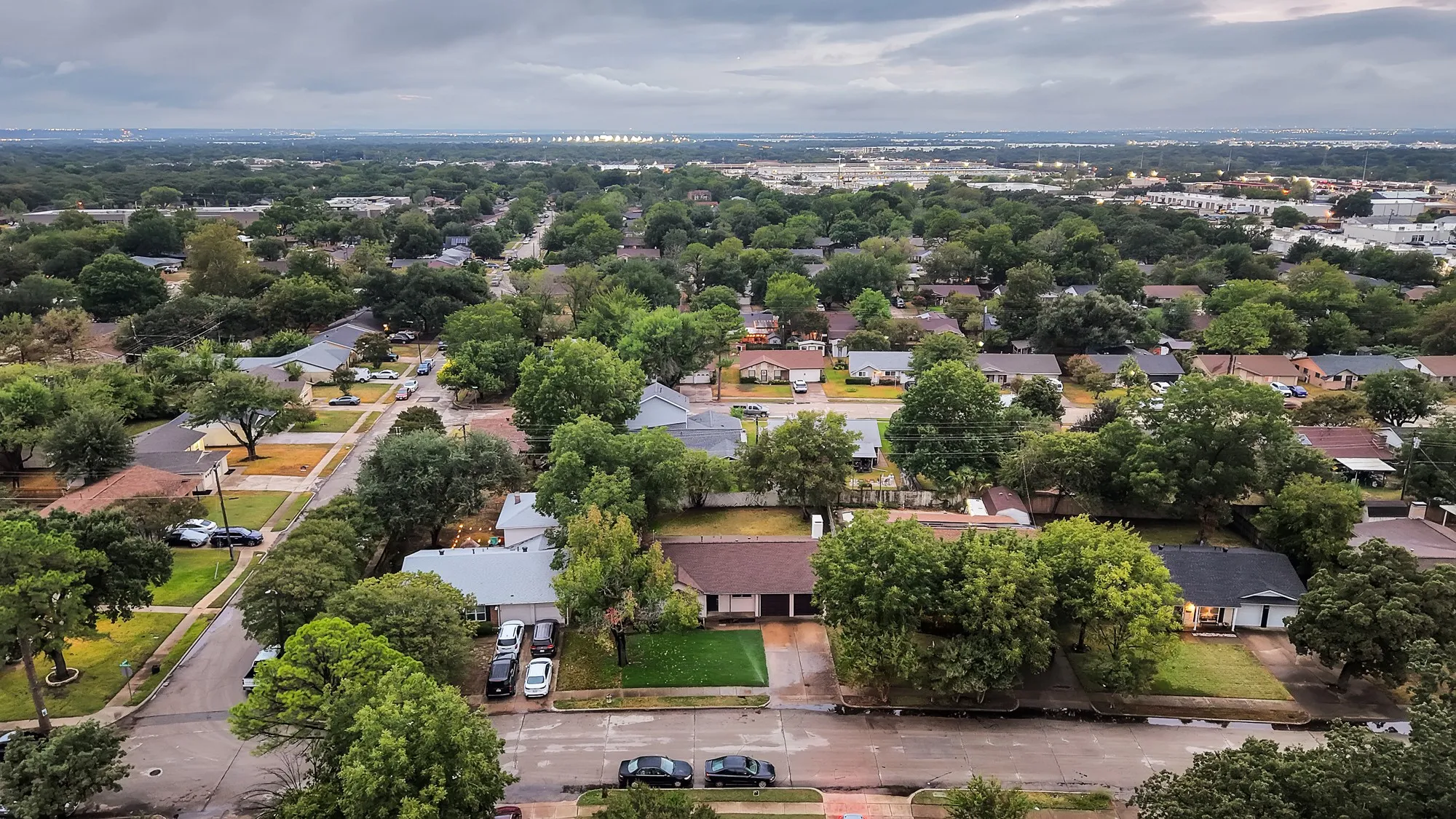 Single Family Residence For Sale in Dallas County , 3206 Griffiths Drive, Irving, Texas 75061, 3 Bedroom, 2 Bathroom, 2 Garage spaces, 1,314 Sqft, built in 1964, mls#21401157, Real Estate Agent in Irving, Homes For Sale in Dallas county, Homes For Sale in Irving, Realtor in Irving Texas, Real Estate Brokerage Independent Realty Texas, Luminita Cordes Realtor