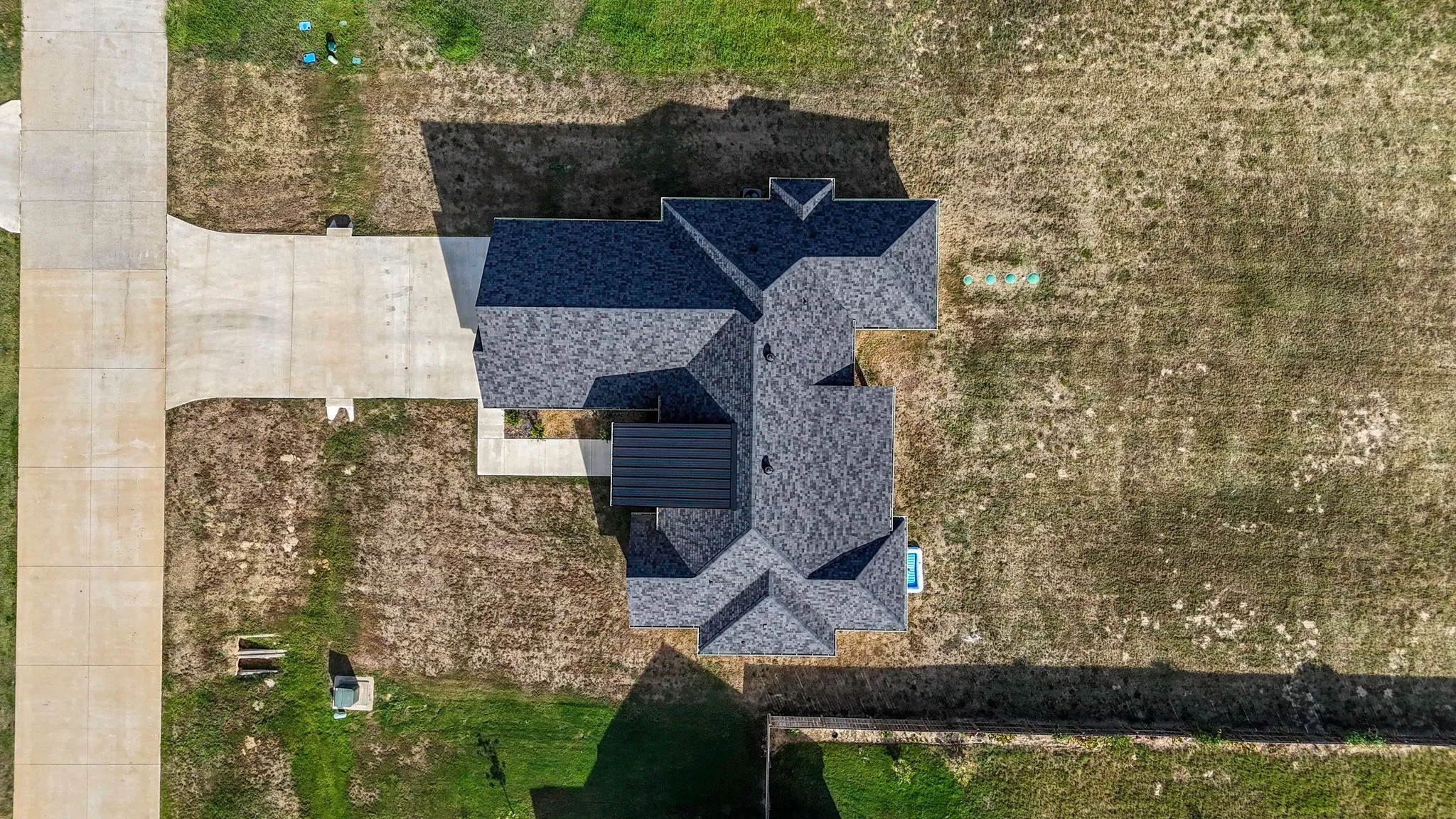Single Family Residence For Sale in Smith County , 16194 Eagle Lane, Lindale, Texas 75771, 4 Bedroom, 2 Bathroom, 2 Garage spaces, 1,902 Sqft, built in 2024, mls#21399066, Real Estate Agent in Lindale, Homes For Sale in Smith county, Homes For Sale in Lindale, Realtor in Lindale Texas, Real Estate Brokerage Independent Realty Texas, Luminita Cordes Realtor