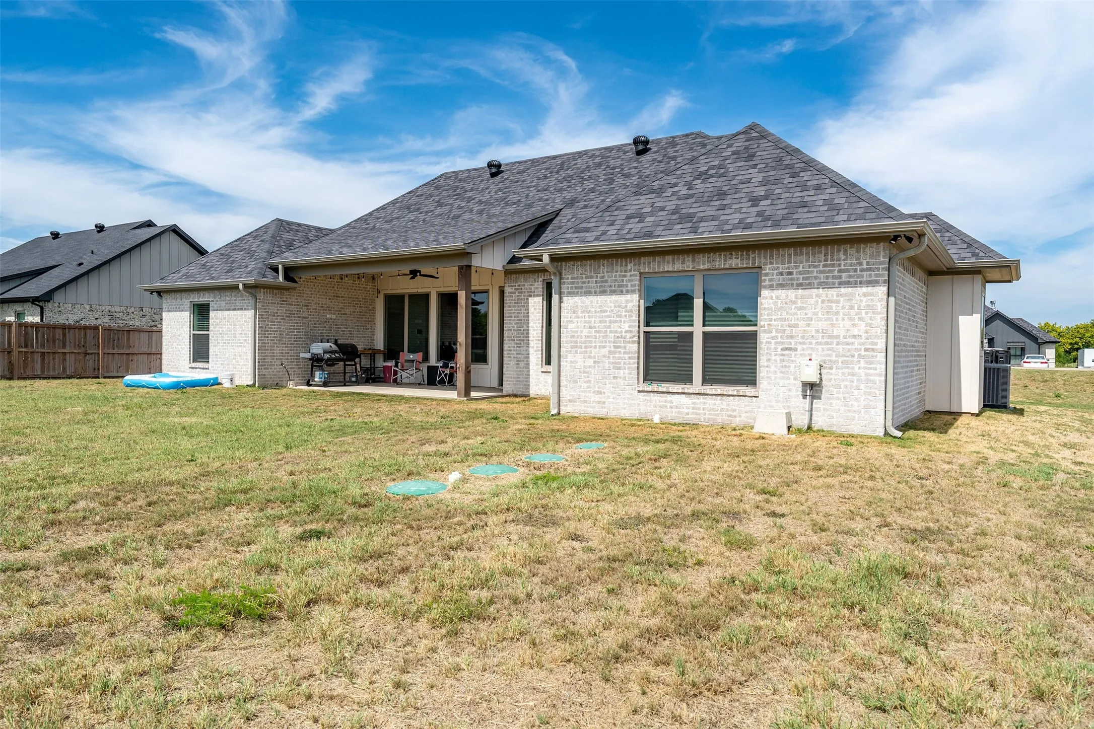 Single Family Residence For Sale in Smith County , 16194 Eagle Lane, Lindale, Texas 75771, 4 Bedroom, 2 Bathroom, 2 Garage spaces, 1,902 Sqft, built in 2024, mls#21399066, Real Estate Agent in Lindale, Homes For Sale in Smith county, Homes For Sale in Lindale, Realtor in Lindale Texas, Real Estate Brokerage Independent Realty Texas, Luminita Cordes Realtor