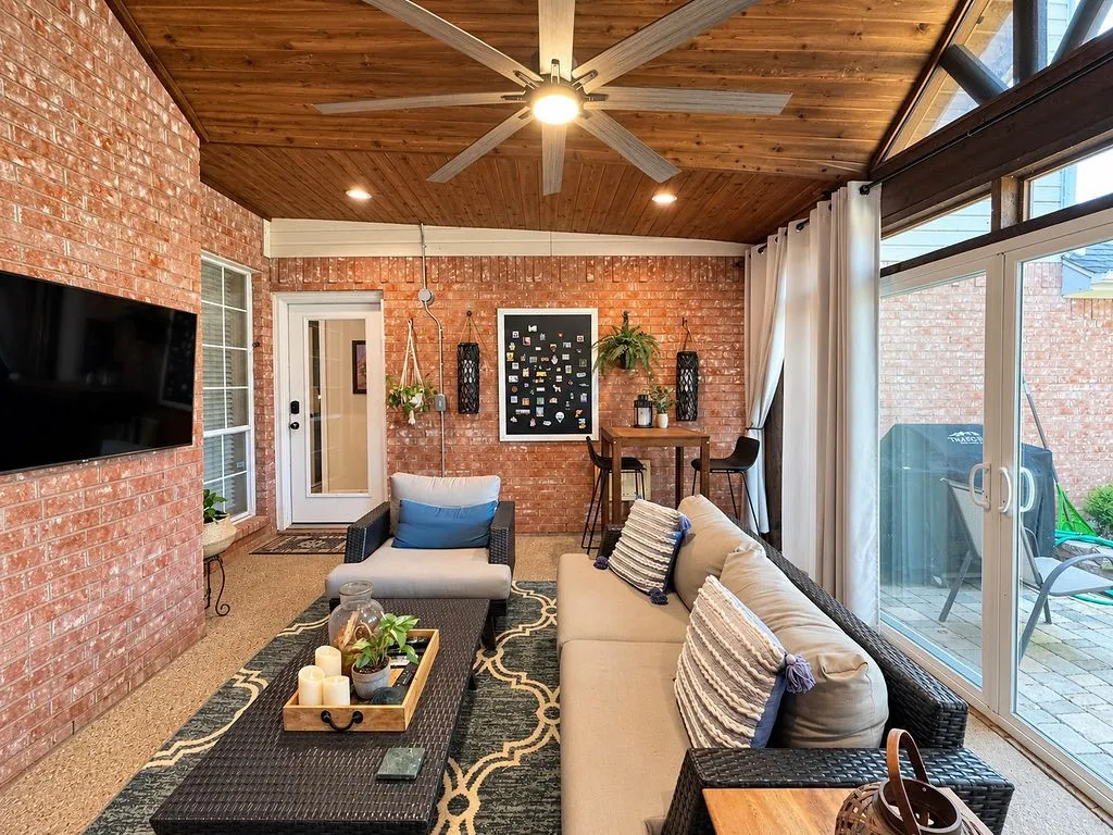 Single Family Residence For Rent in Collin County , 2713 Schofield Court, Plano, Texas 75093, 4 Bedroom, 4 Bathroom, 2 Garage spaces, 3,198 Sqft, built in 1996, mls#21402694, Real Estate Agent in Plano, Homes For Rent in Collin county, Homes For Rent in Plano, Realtor in Plano Texas, Real Estate Brokerage Independent Realty Texas, Luminita Cordes Realtor