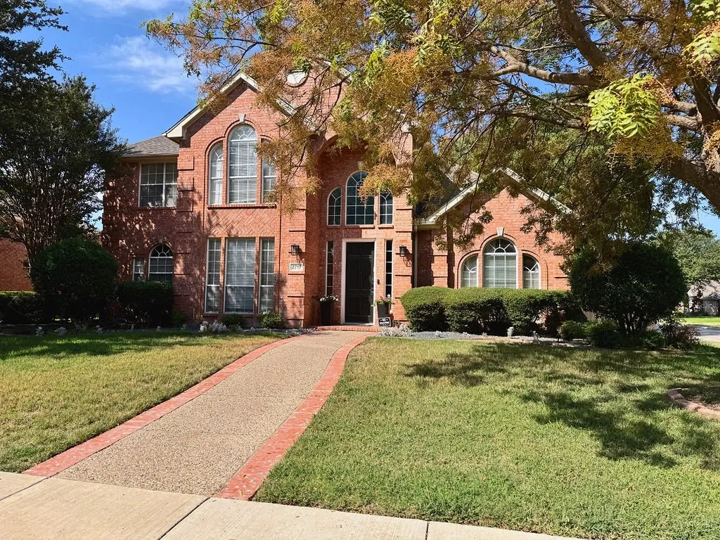 Single Family Residence For Rent