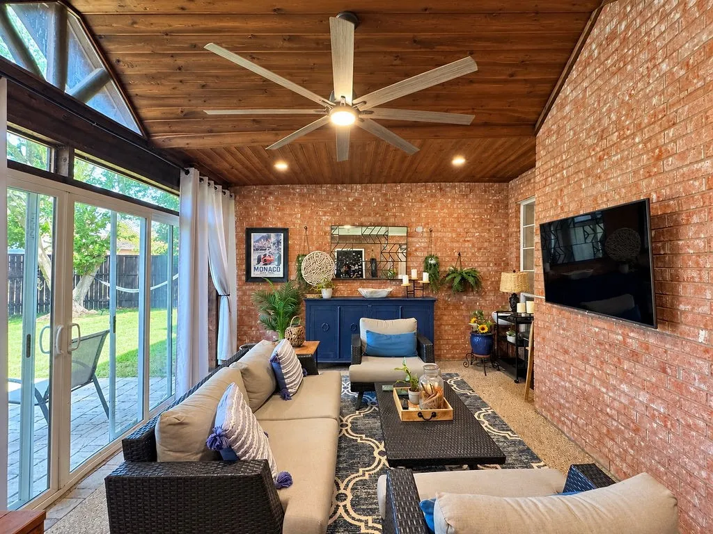 Single Family Residence For Rent in Collin County , 2713 Schofield Court, Plano, Texas 75093, 4 Bedroom, 4 Bathroom, 2 Garage spaces, 3,198 Sqft, built in 1996, mls#21402694, Real Estate Agent in Plano, Homes For Rent in Collin county, Homes For Rent in Plano, Realtor in Plano Texas, Real Estate Brokerage Independent Realty Texas, Luminita Cordes Realtor