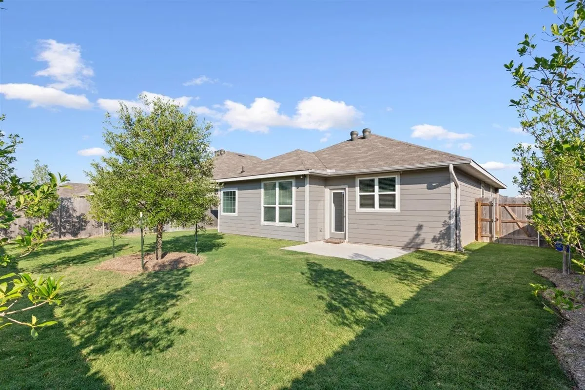 Single Family Residence For Sale in Mc Lennan County , 4029 Centerfire Road, Waco, Texas 76705, 3 Bedroom, 2 Bathroom, 2 Garage spaces, 1,509 Sqft, built in 2023, mls#21398757, Real Estate Agent in Waco, Homes For Sale in Mc Lennan county, Homes For Sale in Waco, Realtor in Waco Texas, Real Estate Brokerage Independent Realty Texas, Luminita Cordes Realtor