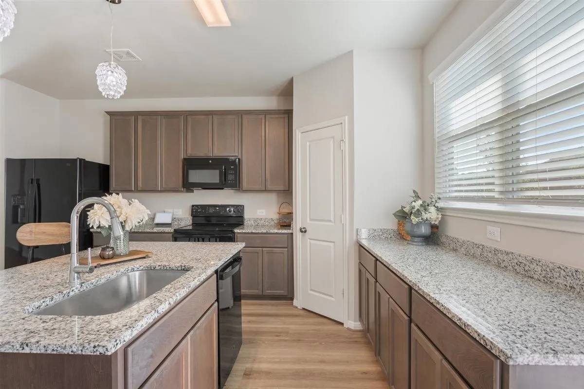 Single Family Residence For Sale in Mc Lennan County , 4029 Centerfire Road, Waco, Texas 76705, 3 Bedroom, 2 Bathroom, 2 Garage spaces, 1,509 Sqft, built in 2023, mls#21398757, Real Estate Agent in Waco, Homes For Sale in Mc Lennan county, Homes For Sale in Waco, Realtor in Waco Texas, Real Estate Brokerage Independent Realty Texas, Luminita Cordes Realtor
