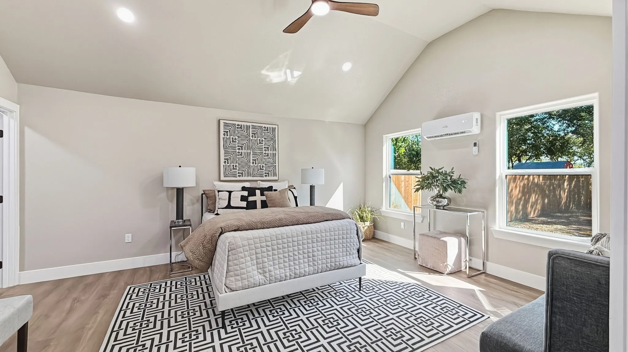 Single Family Residence For Sale in Tarrant County , 4216 Bonita Drive, Fort Worth, Texas 76114, 3 Bedroom, 2 Bathroom, Garage spaces, 1,469 Sqft, built in 1950, mls#21404072, Real Estate Agent in Fort Worth, Homes For Sale in Tarrant county, Homes For Sale in Fort Worth, Realtor in Fort Worth Texas, Real Estate Brokerage Independent Realty Texas, Luminita Cordes Realtor