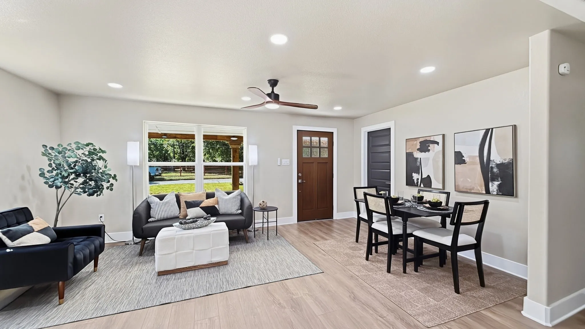 Single Family Residence For Sale in Tarrant County , 4216 Bonita Drive, Fort Worth, Texas 76114, 3 Bedroom, 2 Bathroom, Garage spaces, 1,469 Sqft, built in 1950, mls#21404072, Real Estate Agent in Fort Worth, Homes For Sale in Tarrant county, Homes For Sale in Fort Worth, Realtor in Fort Worth Texas, Real Estate Brokerage Independent Realty Texas, Luminita Cordes Realtor