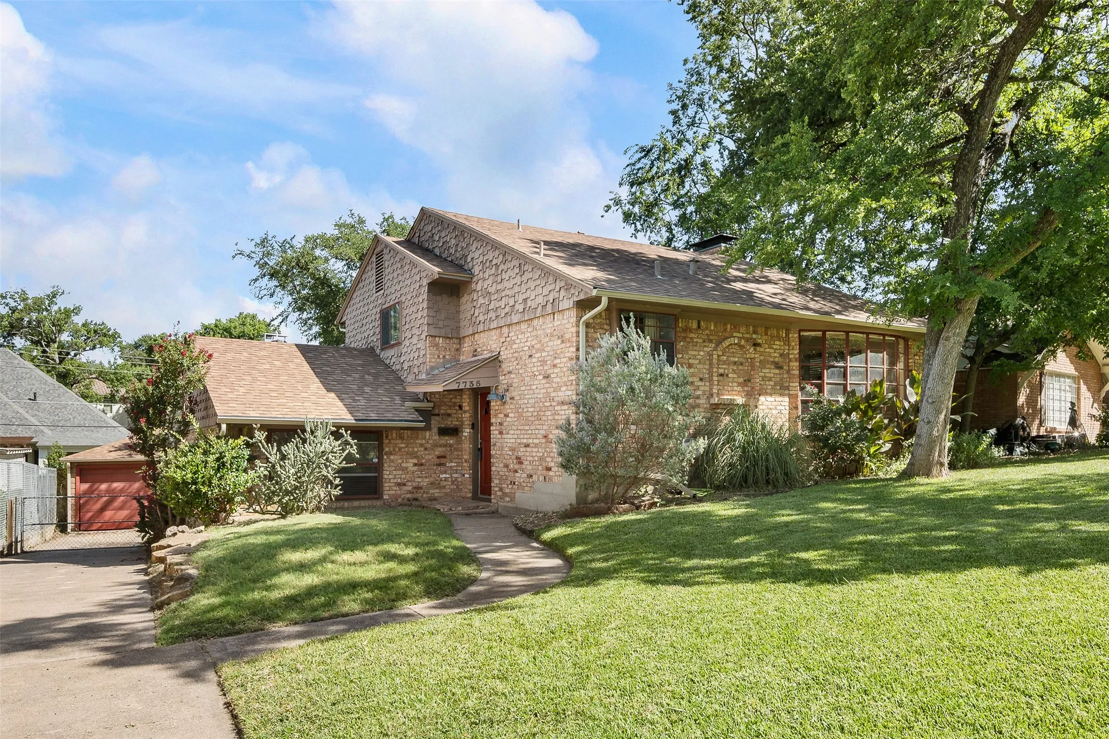 7735 Deer Trail Drive