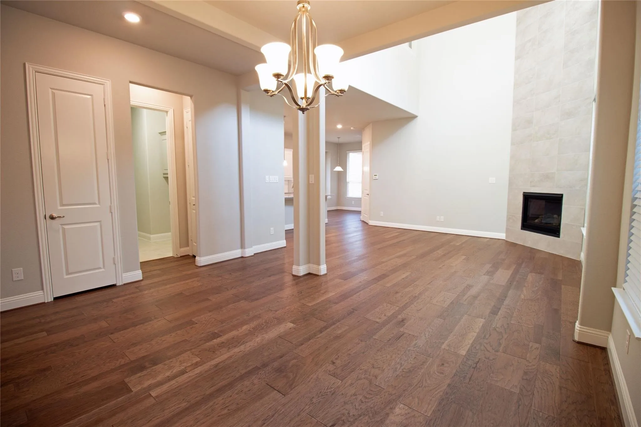 Single Family Residence For Rent in Collin County , 7235 Sanctuary, Frisco, Texas 75033, 4 Bedroom, 4 Bathroom, 2 Garage spaces, 2,629 Sqft, built in 2019, mls#21404223, Real Estate Agent in Frisco, Homes For Rent in Collin county, Homes For Rent in Frisco, Realtor in Frisco Texas, Real Estate Brokerage Independent Realty Texas, Luminita Cordes Realtor