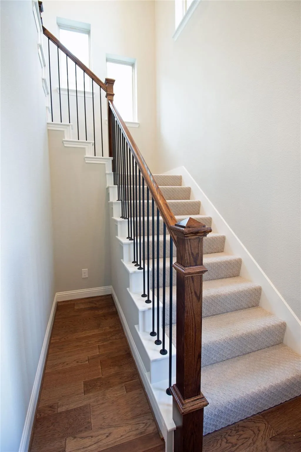Single Family Residence For Rent in Collin County , 7235 Sanctuary, Frisco, Texas 75033, 4 Bedroom, 4 Bathroom, 2 Garage spaces, 2,629 Sqft, built in 2019, mls#21404223, Real Estate Agent in Frisco, Homes For Rent in Collin county, Homes For Rent in Frisco, Realtor in Frisco Texas, Real Estate Brokerage Independent Realty Texas, Luminita Cordes Realtor