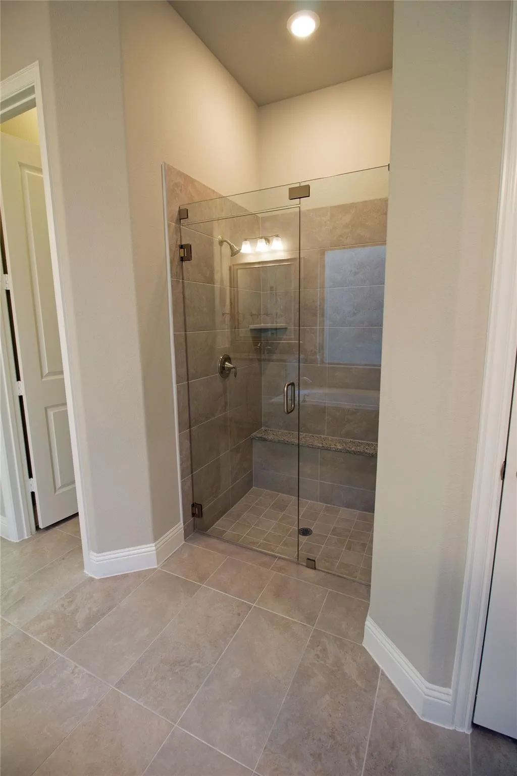 Single Family Residence For Rent in Collin County , 7235 Sanctuary, Frisco, Texas 75033, 4 Bedroom, 4 Bathroom, 2 Garage spaces, 2,629 Sqft, built in 2019, mls#21404223, Real Estate Agent in Frisco, Homes For Rent in Collin county, Homes For Rent in Frisco, Realtor in Frisco Texas, Real Estate Brokerage Independent Realty Texas, Luminita Cordes Realtor