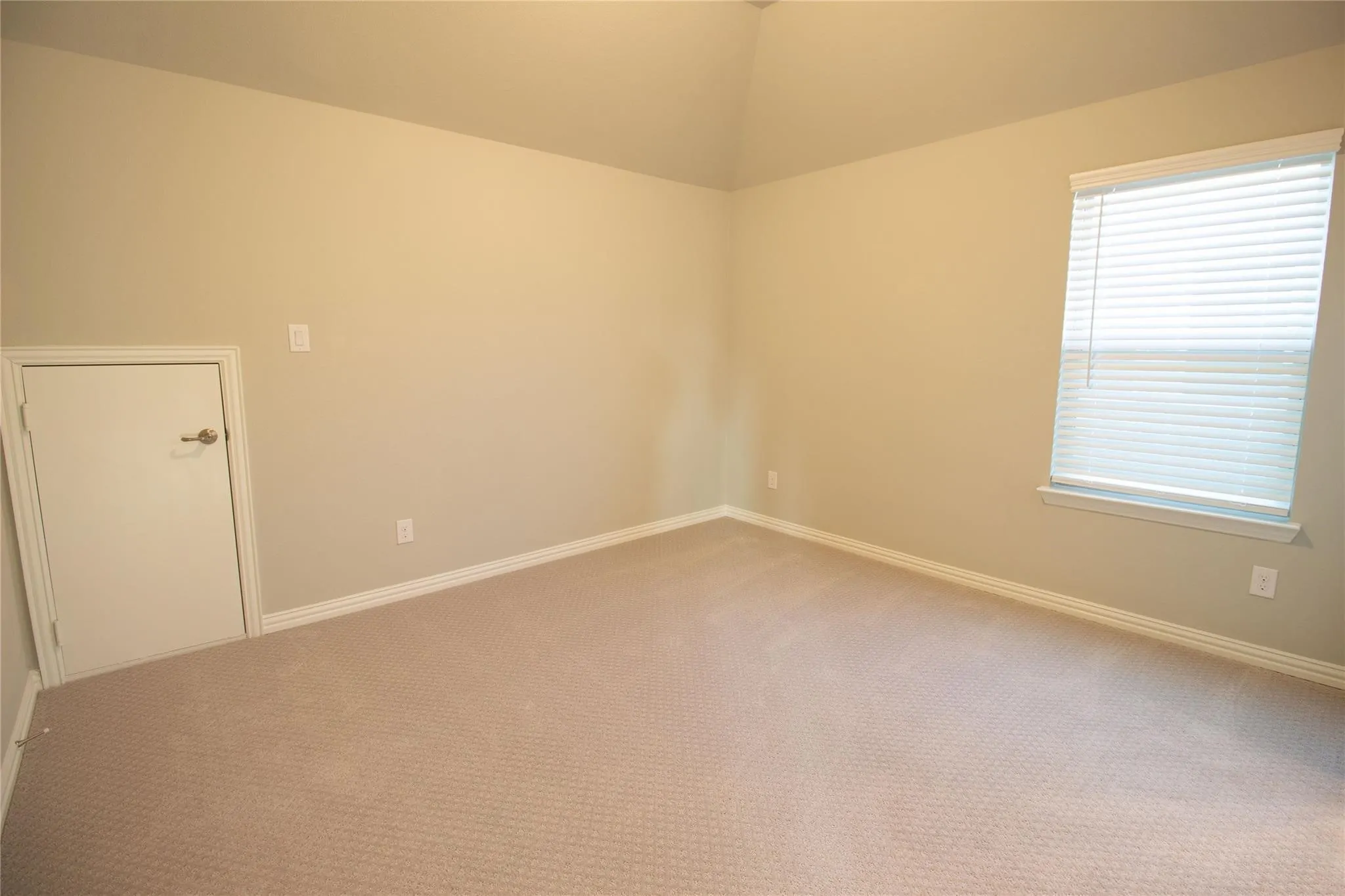Single Family Residence For Rent in Collin County , 7235 Sanctuary, Frisco, Texas 75033, 4 Bedroom, 4 Bathroom, 2 Garage spaces, 2,629 Sqft, built in 2019, mls#21404223, Real Estate Agent in Frisco, Homes For Rent in Collin county, Homes For Rent in Frisco, Realtor in Frisco Texas, Real Estate Brokerage Independent Realty Texas, Luminita Cordes Realtor